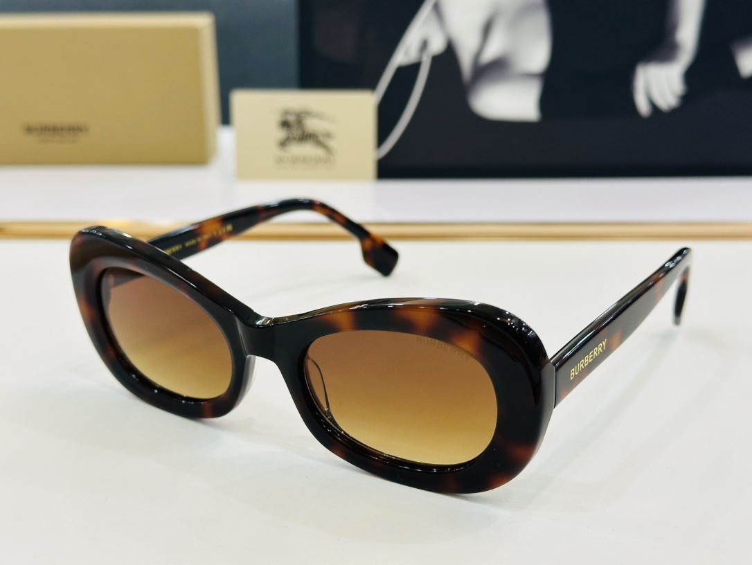高品质BURBERR*巴家BE6007Size54口21-145女款太阳眼镜[得意[愉快]K意大利进口材