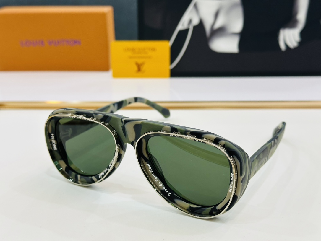路易家LOUIS*VUITON原单高品质Model:Z2445高端货Size56口21-140皆属上品q