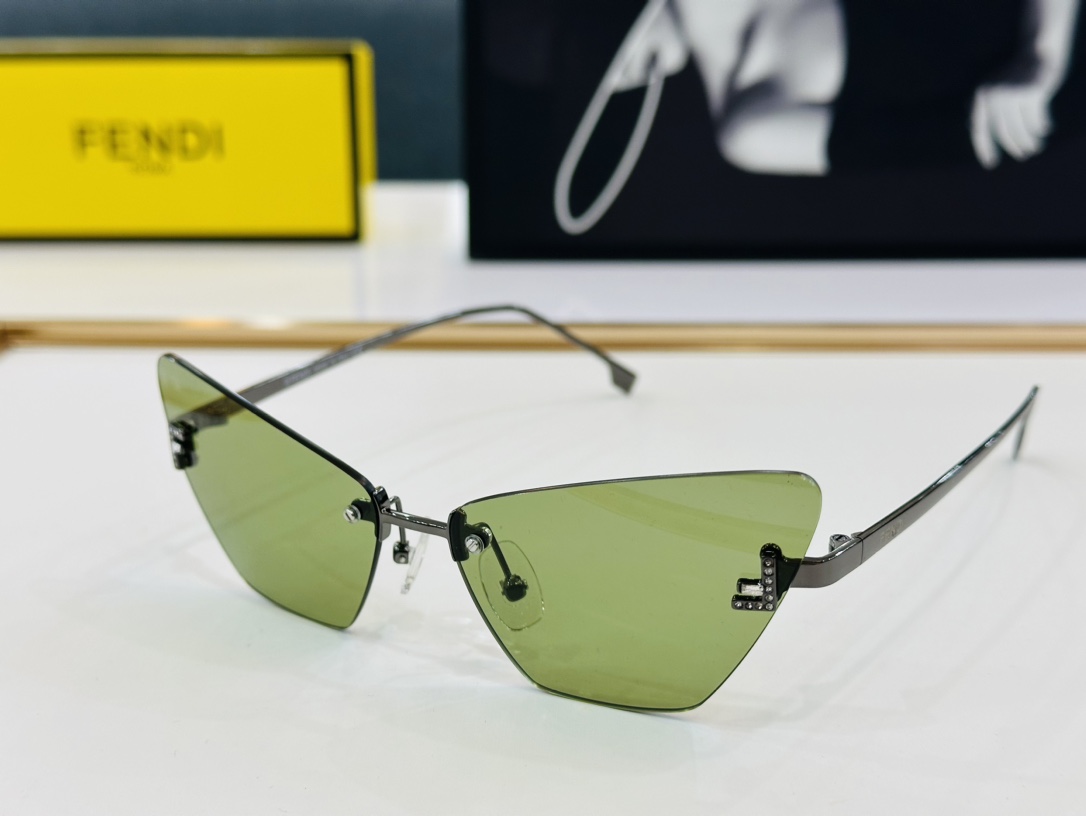 FEND*芬家FE4160USSize57口14-135标新立异F适合各种脸型