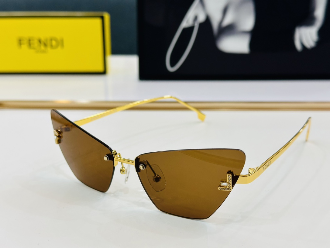 FEND*芬家FE4160USSize57口14-135标新立异F适合各种脸型