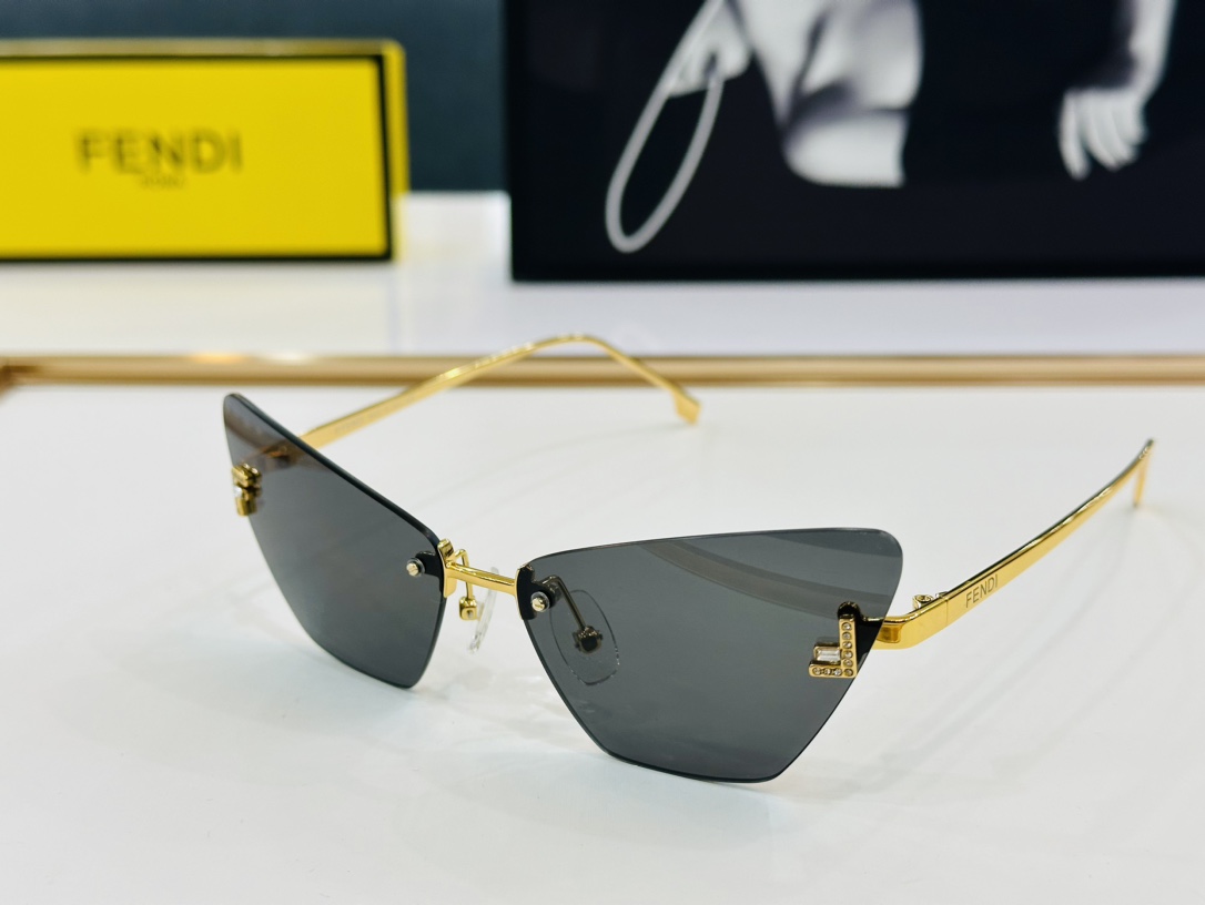 FEND*芬家FE4160USSize57口14-135标新立异F适合各种脸型