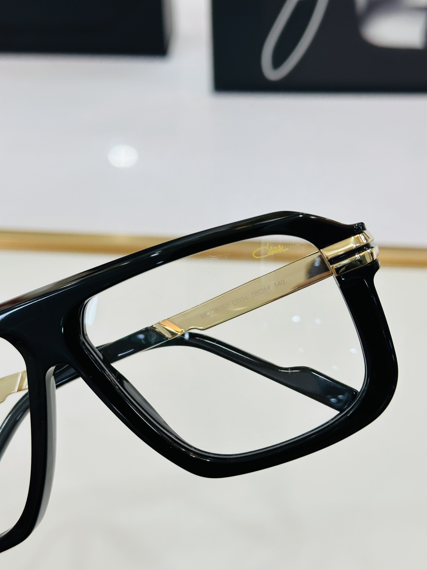 卡加尔newCAZALModel:MOD8050Size:58口14-140精心制作喜爱C注定与众不同