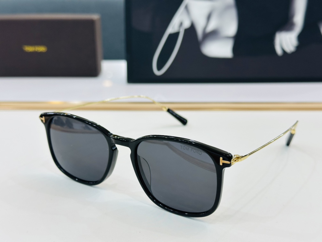 款TOMFORD汤姆家MODEL:FT5722Size50口20-140️时尚潮流C太阳镜