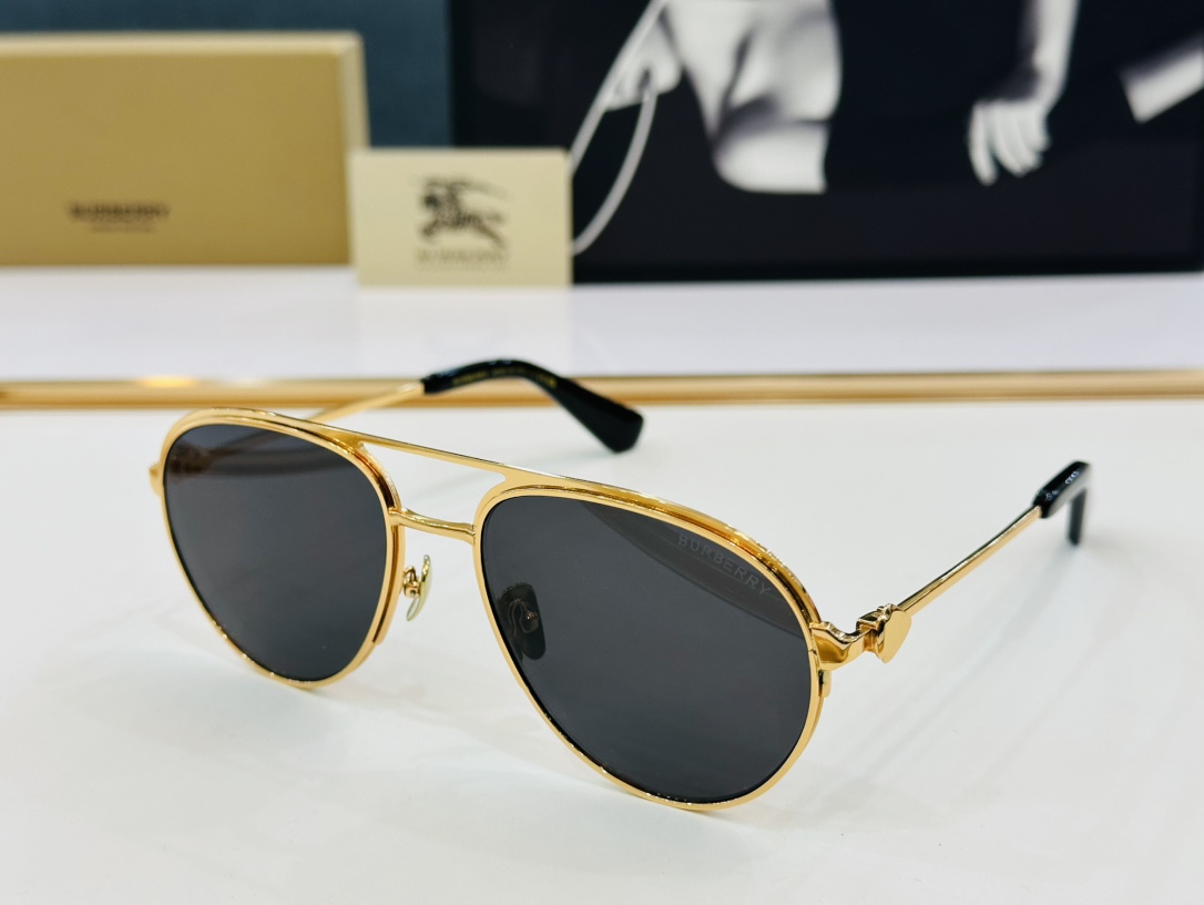 高品质BURBERR*巴家BE3155Size59口19-147女款太阳眼镜[得意[愉快]b意大利进口材