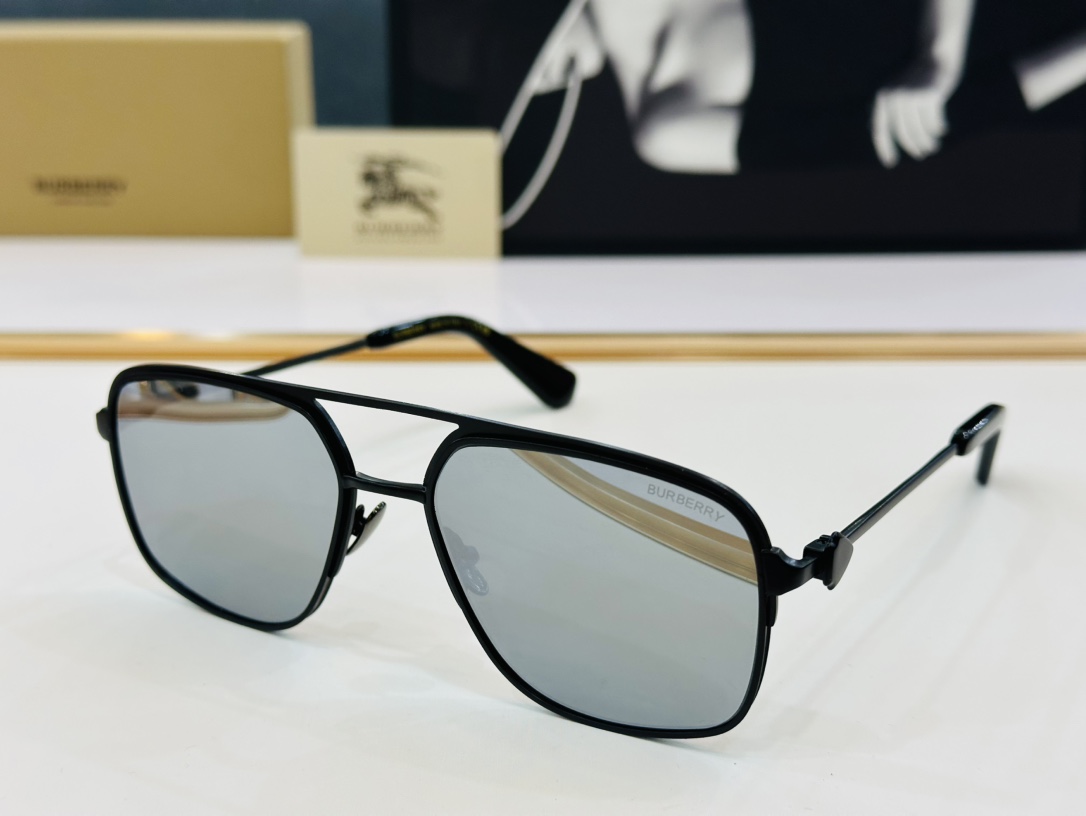 高品质BURBERR*巴家BE6011Size58口16-147女款太阳眼镜[得意[愉快]b意大利进口材