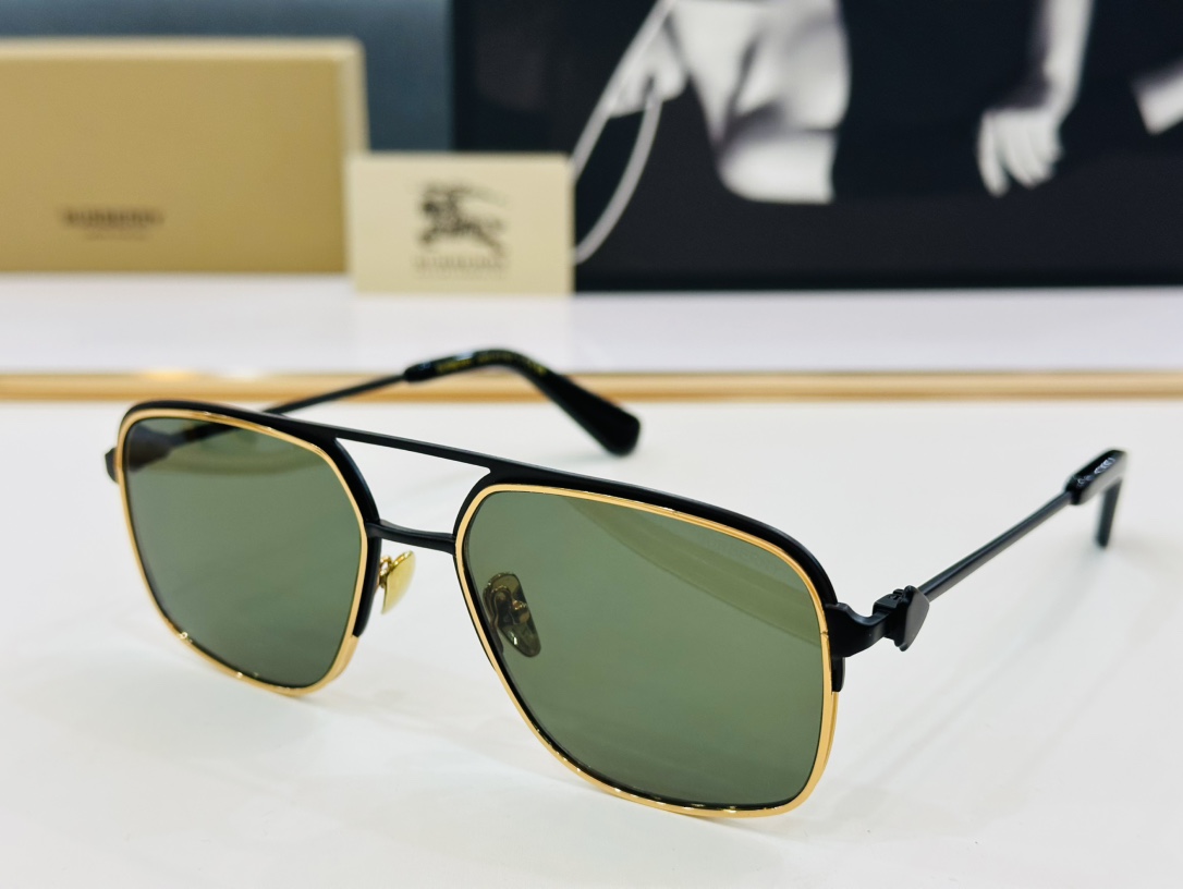 高品质BURBERR*巴家BE6011Size58口16-147女款太阳眼镜[得意[愉快]b意大利进口材