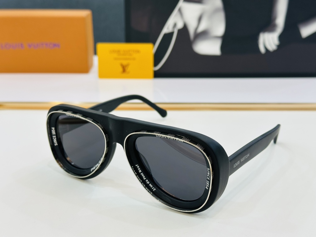 路易家LOUIS*VUITON原单高品质Model:Z2445高端货Size54口23-145皆属上品J