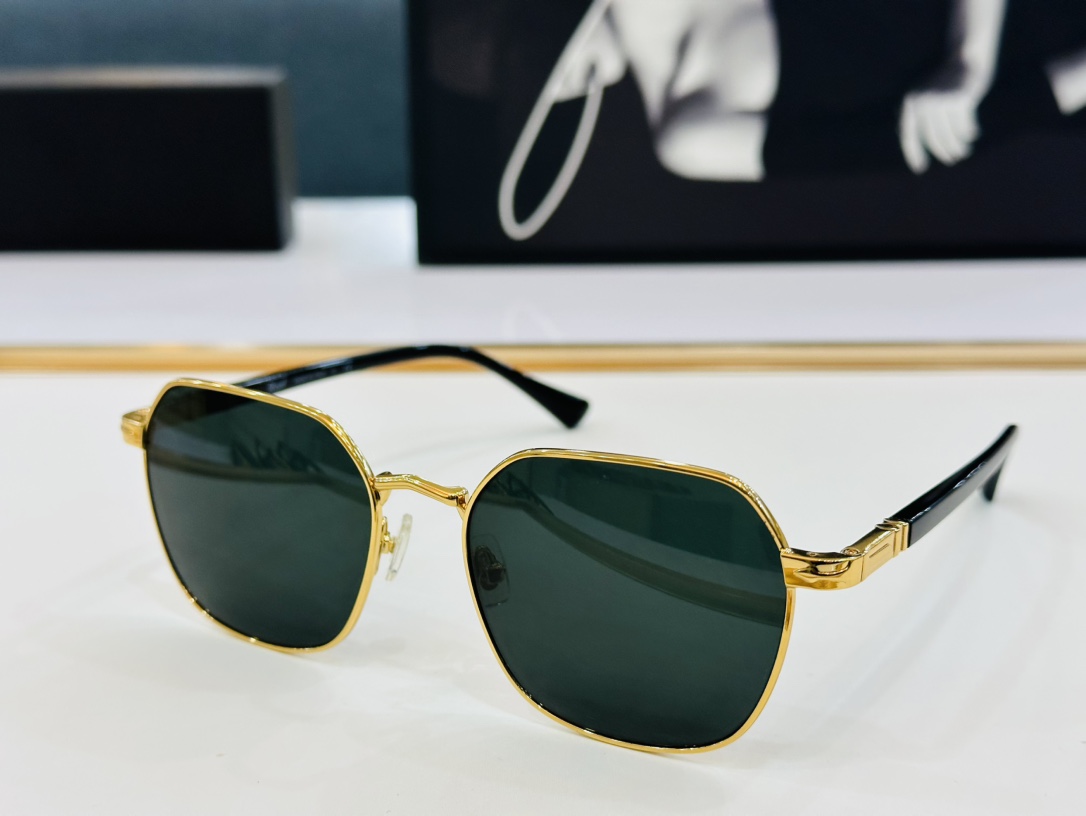 Persol️MODELPO2484️SIZE55口17-140板材框C太阳镜