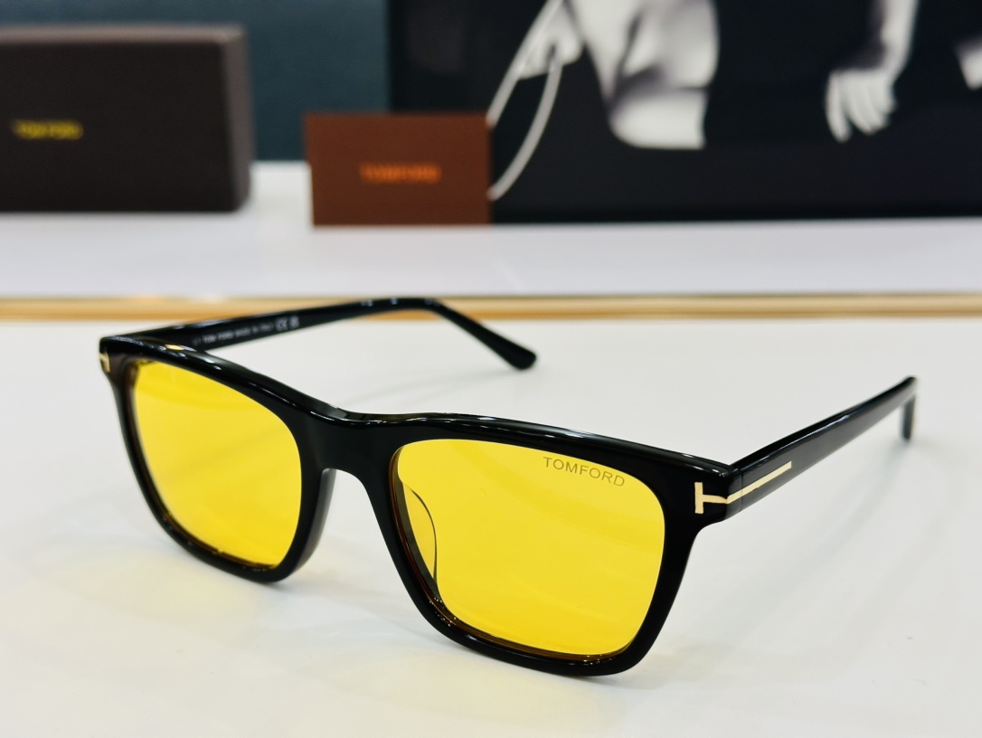款TOMFORD汤姆家MODEL:FT1179Size54口20-145️时尚潮流C太阳镜
