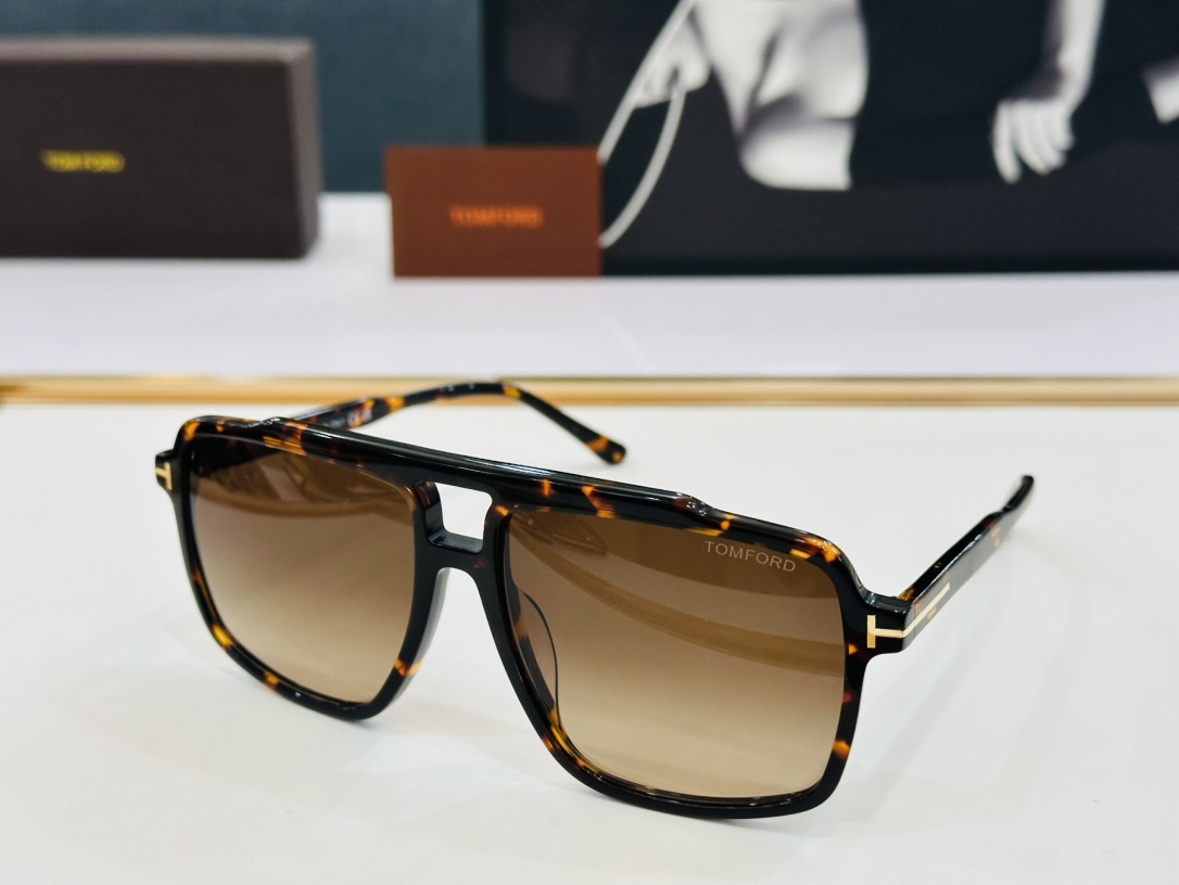 款TOMFORD汤姆家MODEL:FT1177Size59口15-145️时尚潮流C太阳镜