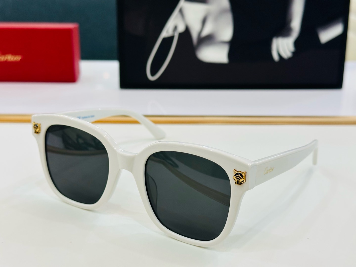 Cartie* 卡家 太阳镜 ESW00376 Size：56口20-145 电镀工艺精湛气质十足！S男