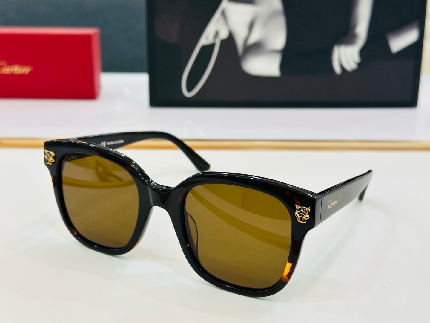 Cartie* 卡家 太阳镜 ESW00376 Size：56口20-145 电镀工艺精湛气质十足！S男
