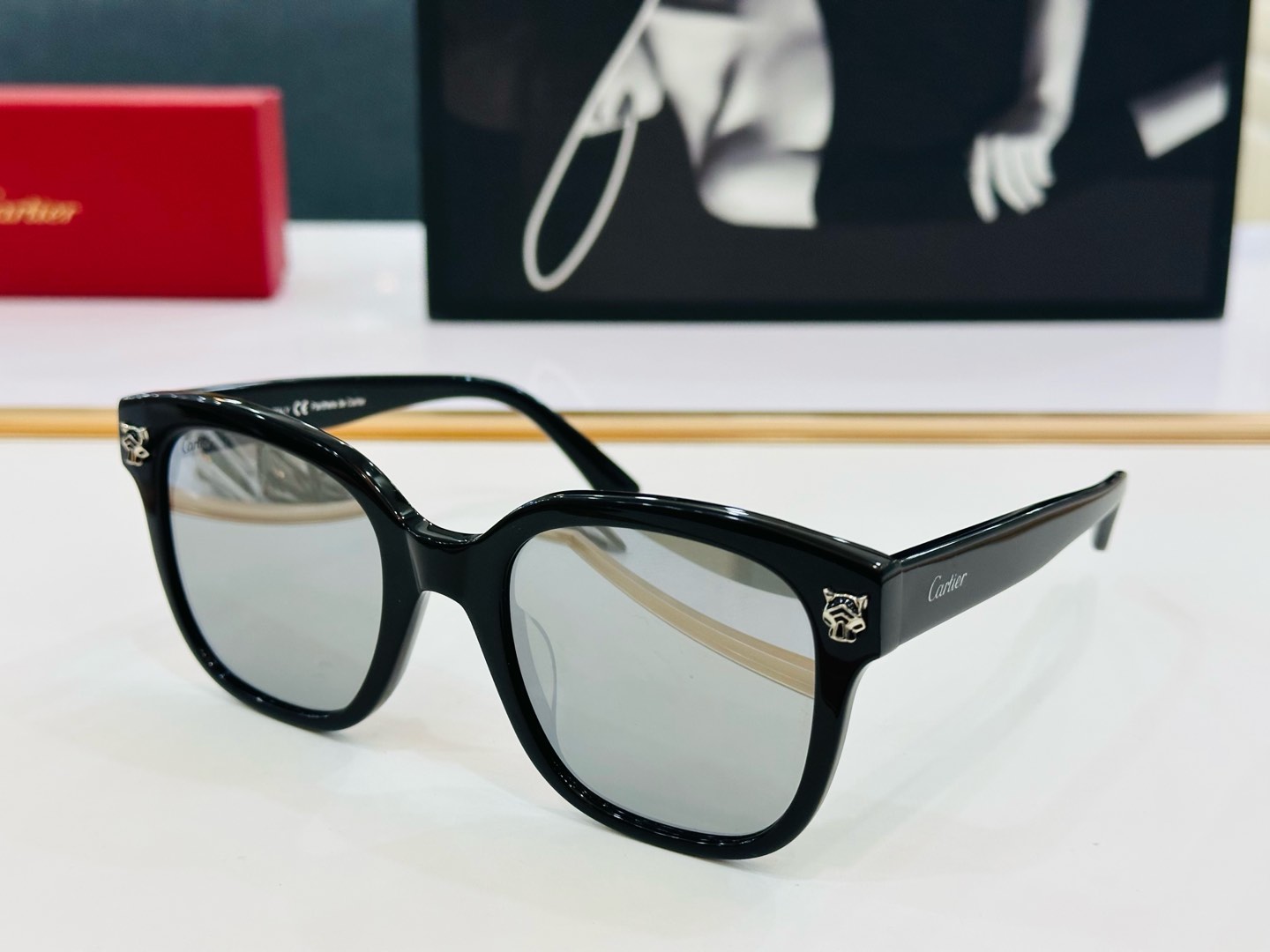 Cartie* 卡家 太阳镜 ESW00376 Size：56口20-145 电镀工艺精湛气质十足！S男