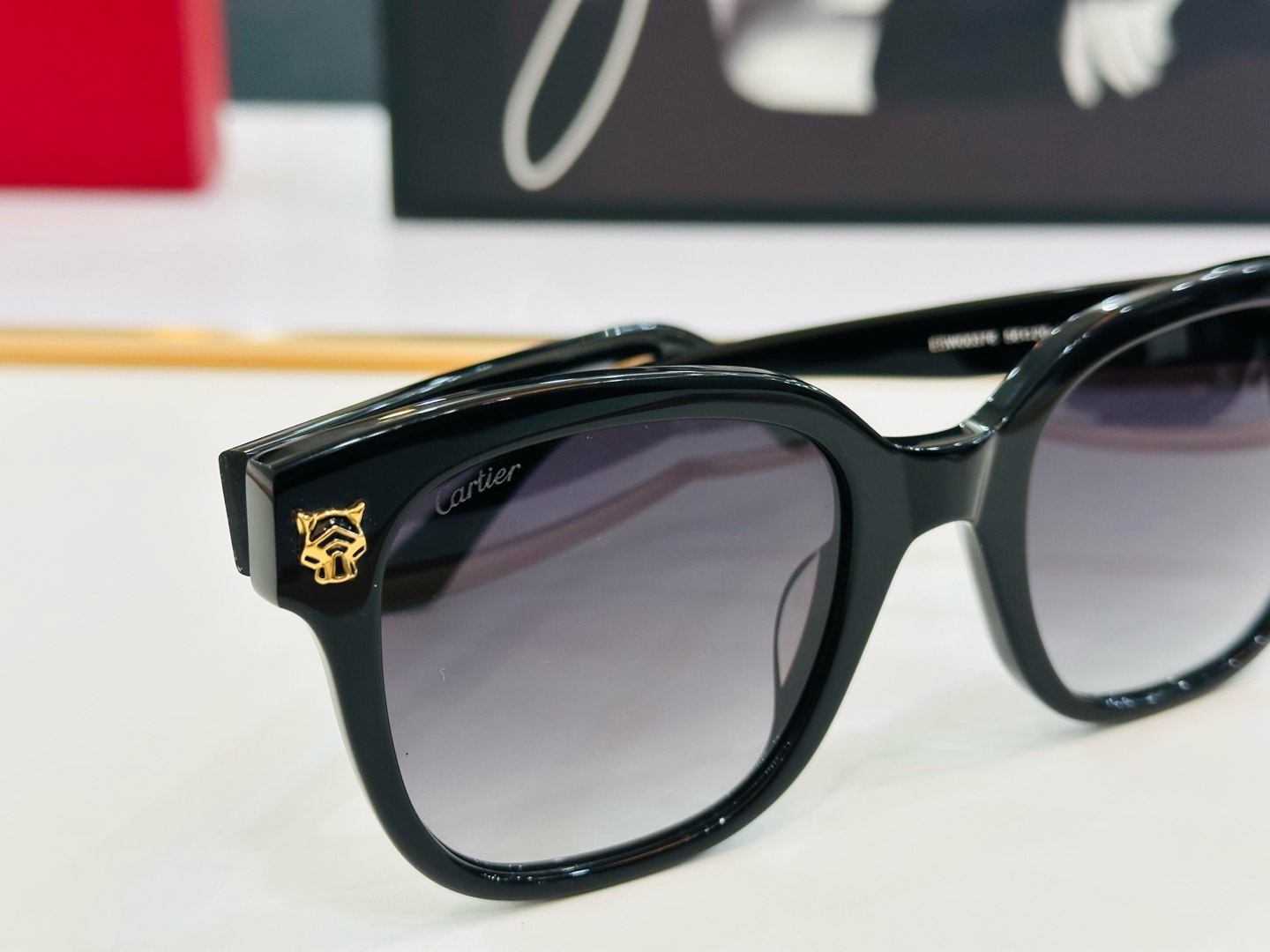 Cartie* 卡家 太阳镜 ESW00376 Size：56口20-145 电镀工艺精湛气质十足！S男