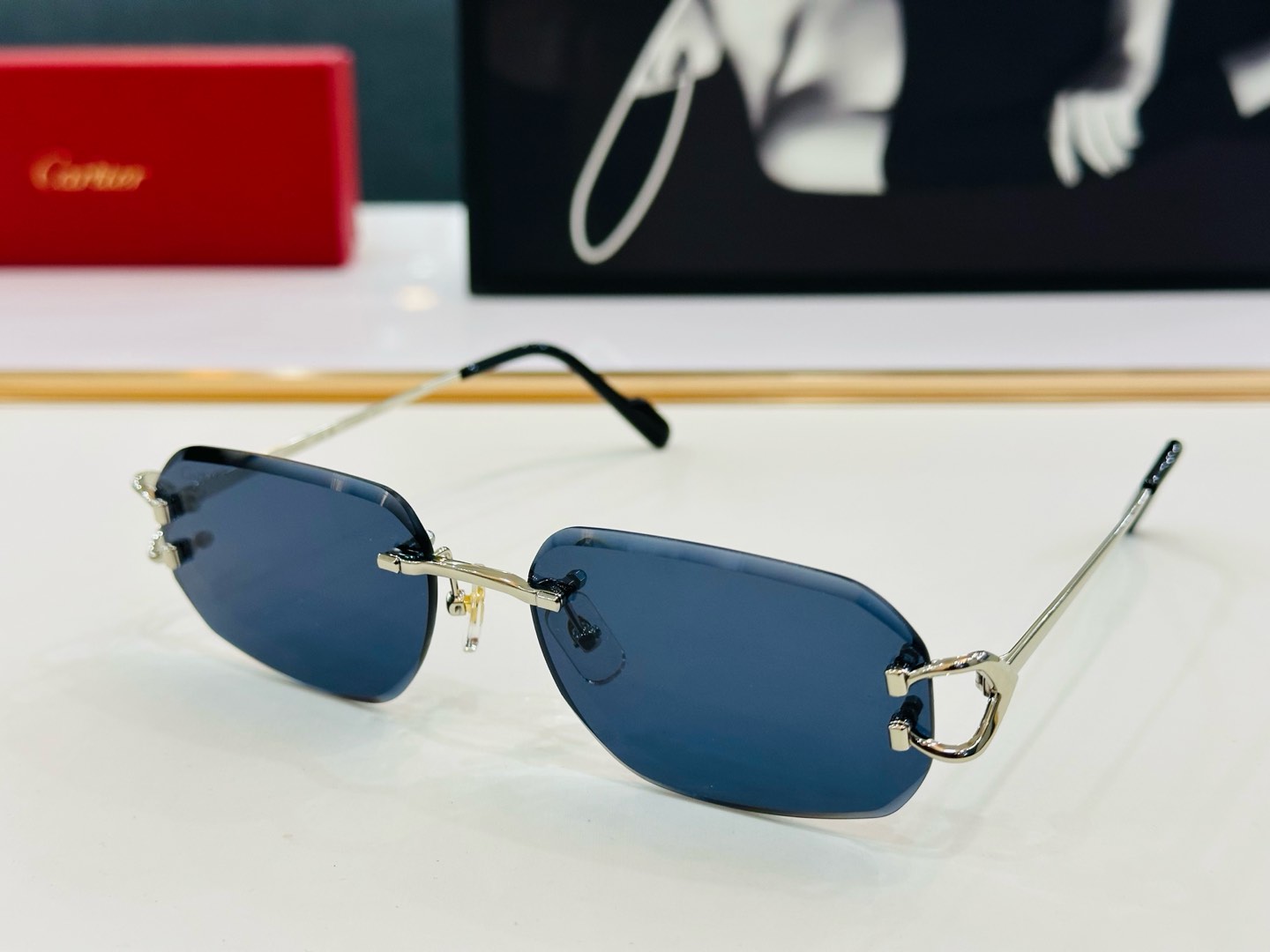 🆕 原版Cartie* 卡家 太阳镜 CT0468 Size：57口18-145 电镀工艺精湛大牌品 J