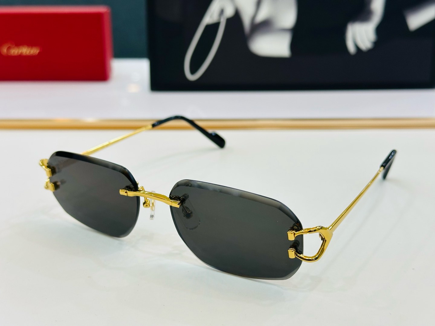 🆕 原版Cartie* 卡家 太阳镜 CT0468 Size：57口18-145 电镀工艺精湛大牌品 J