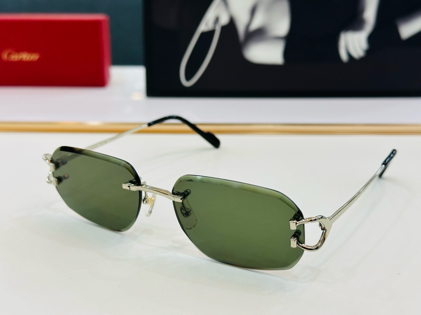 🆕 原版Cartie* 卡家 太阳镜 CT0468 Size：57口18-145 电镀工艺精湛大牌品 J