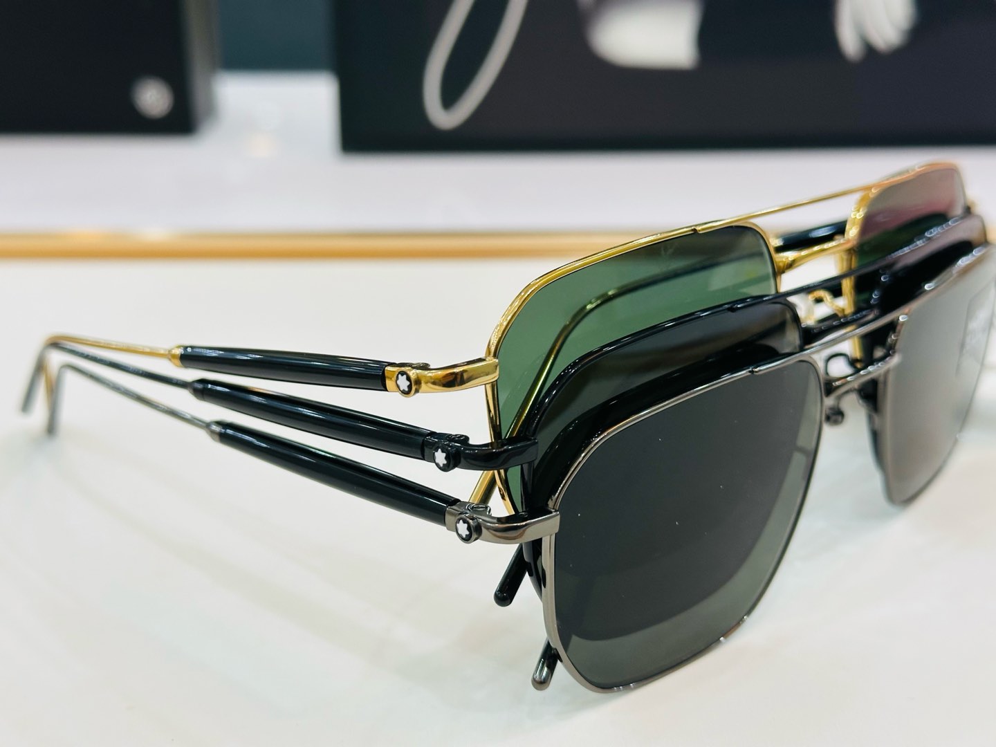 官网新品 MONTBLANC 万宝龙 MB0413S Size：55口19-145   做工精良 👍👍W