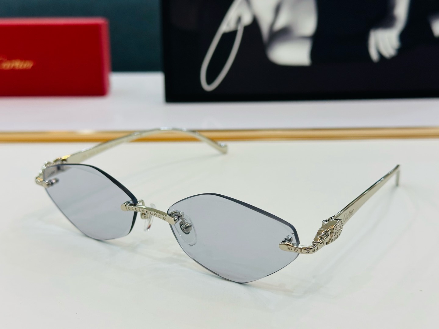 🆕 原版Cartie* 卡家 官网经典款 太阳镜 CT0059O Size：58口17-130 电镀工艺