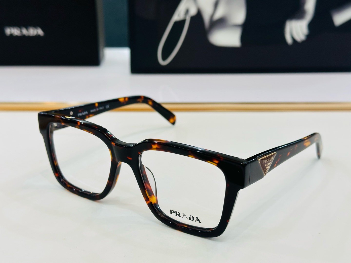 🔺PRAD*🔻普家 PR08ZV  Size：53口19-145 眼镜系列堪称精湛制作  最新推出火爆款