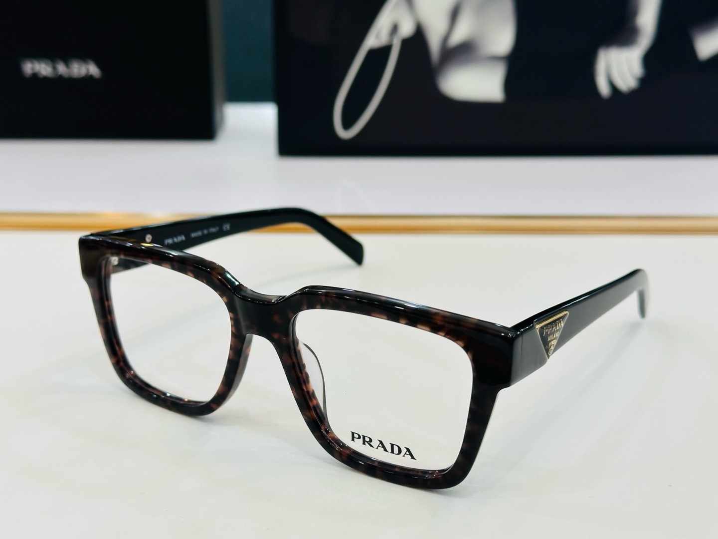 🔺PRAD*🔻普家 PR08ZV  Size：53口19-145 眼镜系列堪称精湛制作  最新推出火爆款