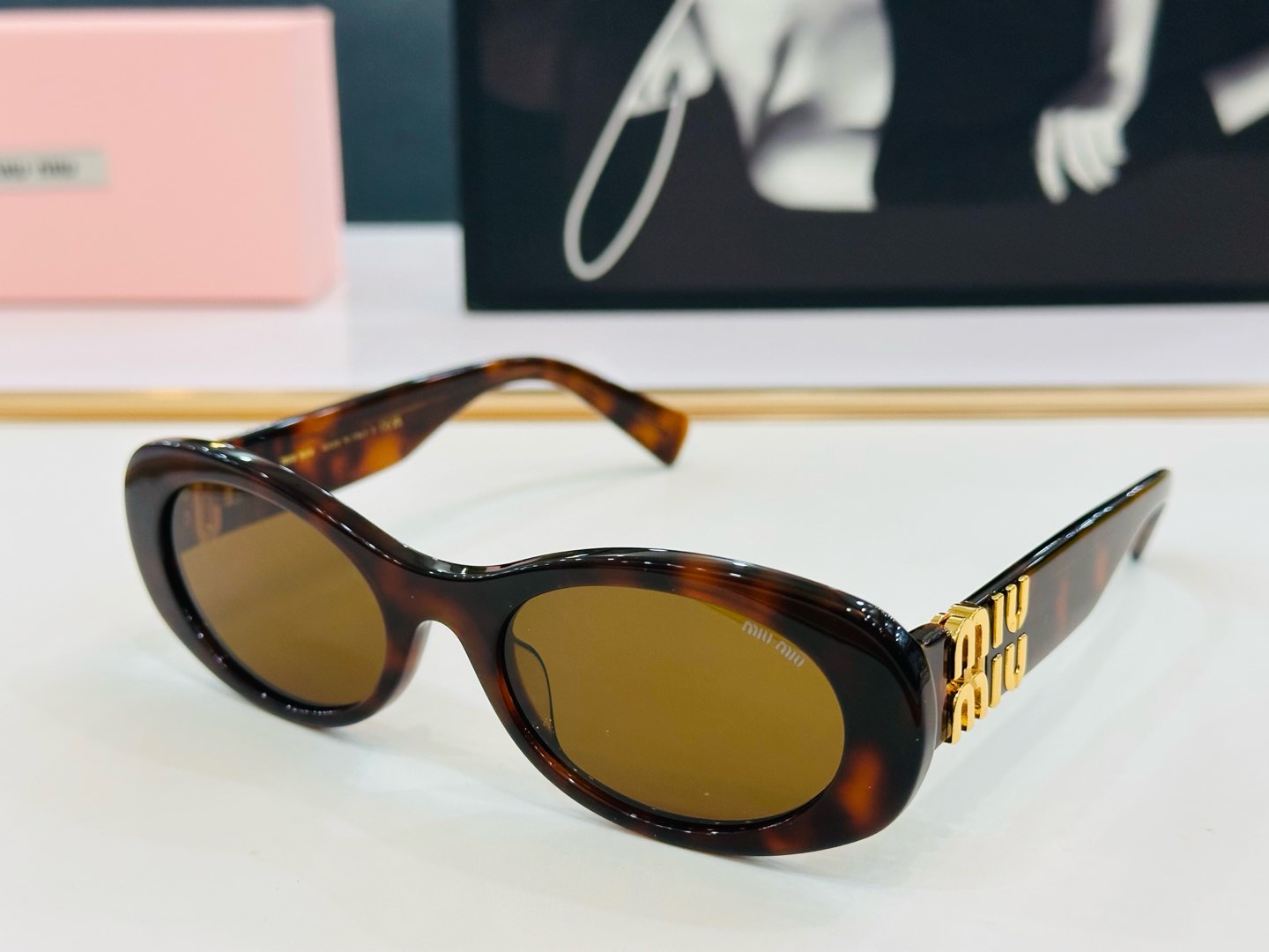 🆕 谬家 SMU06ZS Size：55口20-138 🌺🌺 玫瑰闪电 时尚靓丽 得意得意微笑 b独具品