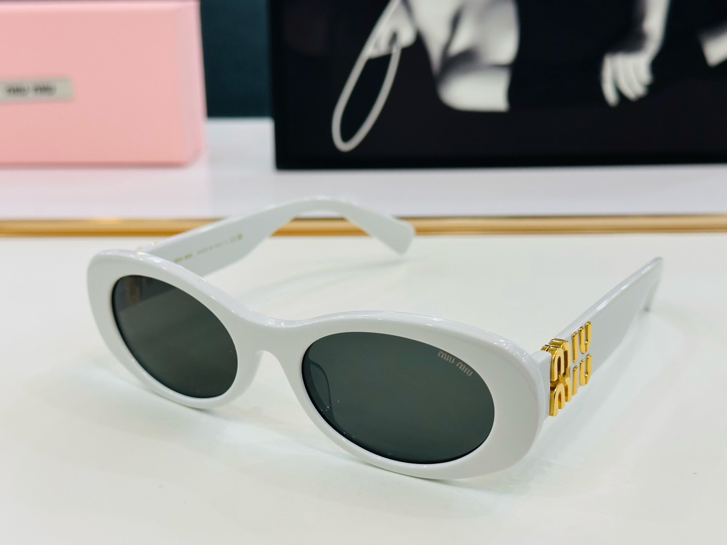 🆕 谬家 SMU06ZS Size：55口20-138 🌺🌺 玫瑰闪电 时尚靓丽 得意得意微笑 b独具品
