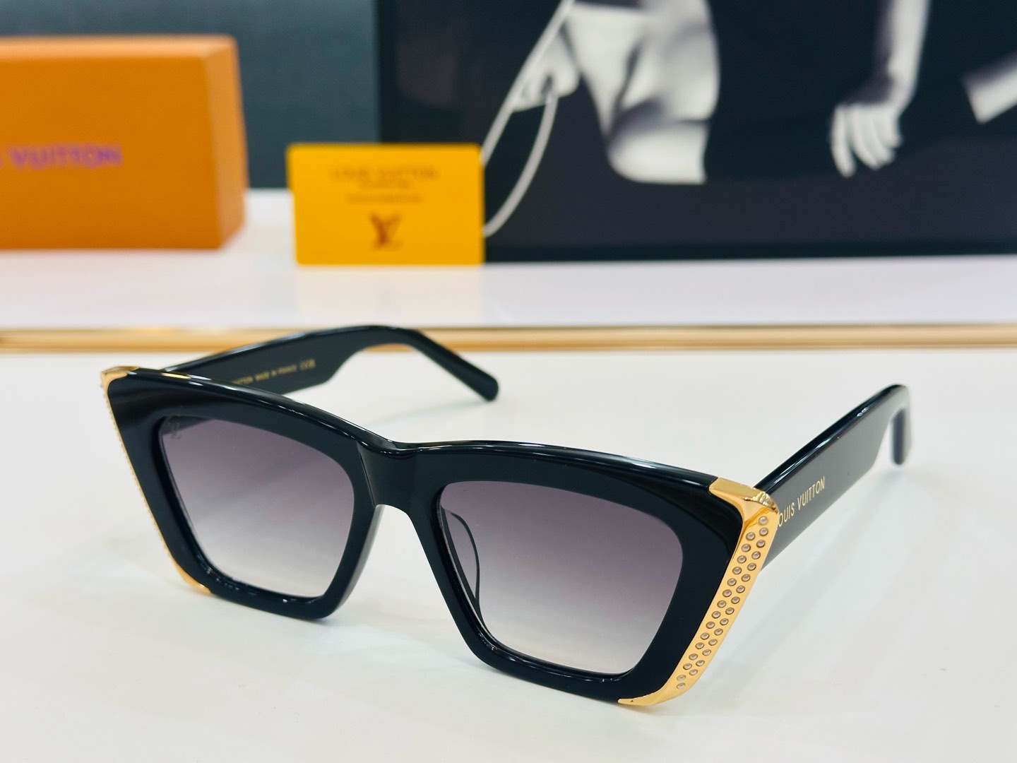 路易家 🎩Z1655E Size：53口17-148 充满活力的 展现独特个性🌟展现大气的你 X高品质 