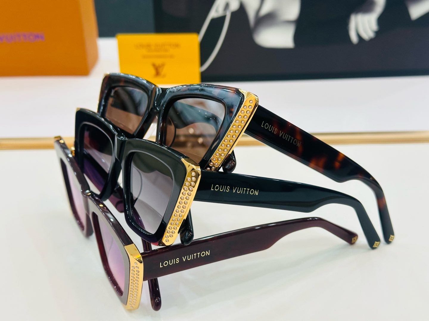 路易家 🎩Z1655E Size：53口17-148 充满活力的 展现独特个性🌟展现大气的你 X高品质 