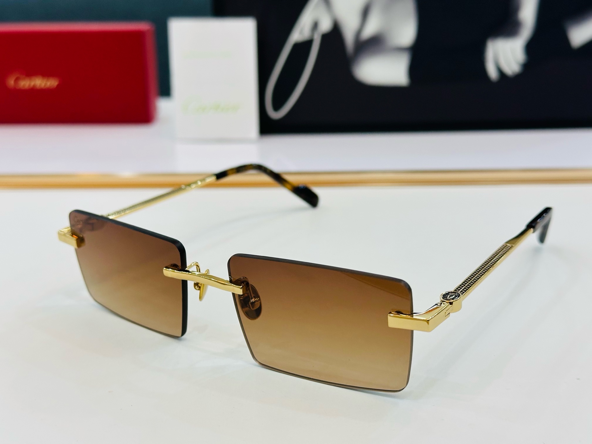 新款 Cartier 卡家 MODEL CT0500S Size：56口18-145 高品质 品牌标志性