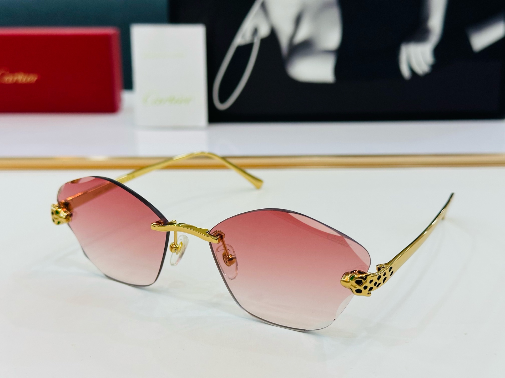 新款 Cartier 卡家 MODEL CT0476S Size：60口18-140 高品质 品牌标志性