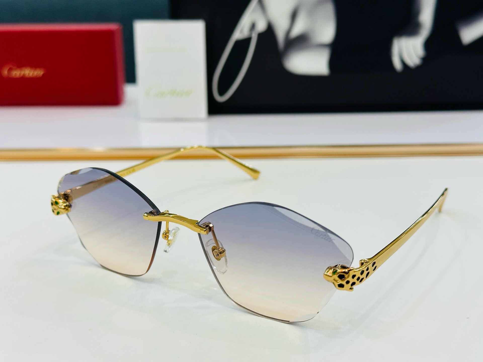新款 Cartier 卡家 MODEL CT0476S Size：60口18-140 高品质 品牌标志性