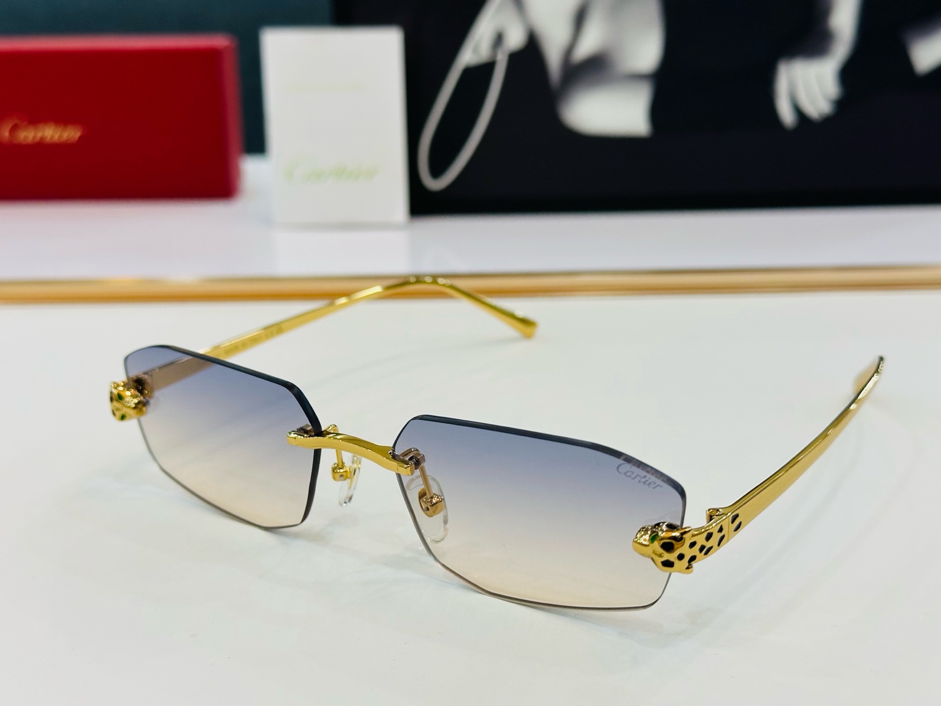 新款 Cartier 卡家 MODEL CT0474S Size：58口18-140 高品质 品牌标志性