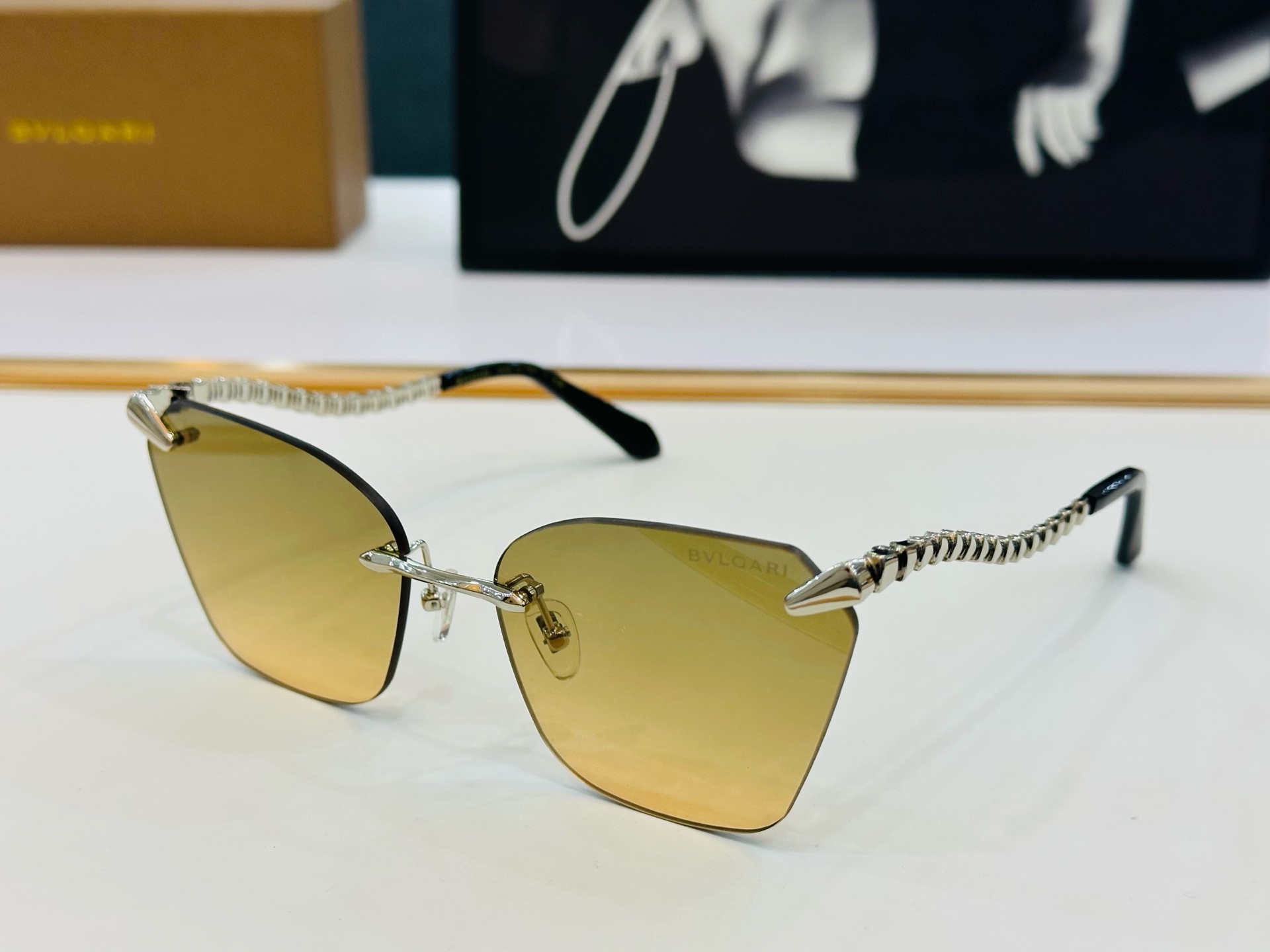 🆕款 官网同售 宝格家 BV9005 👍 Size ：60口18-145  绝对要买😎品质非常完美 D出