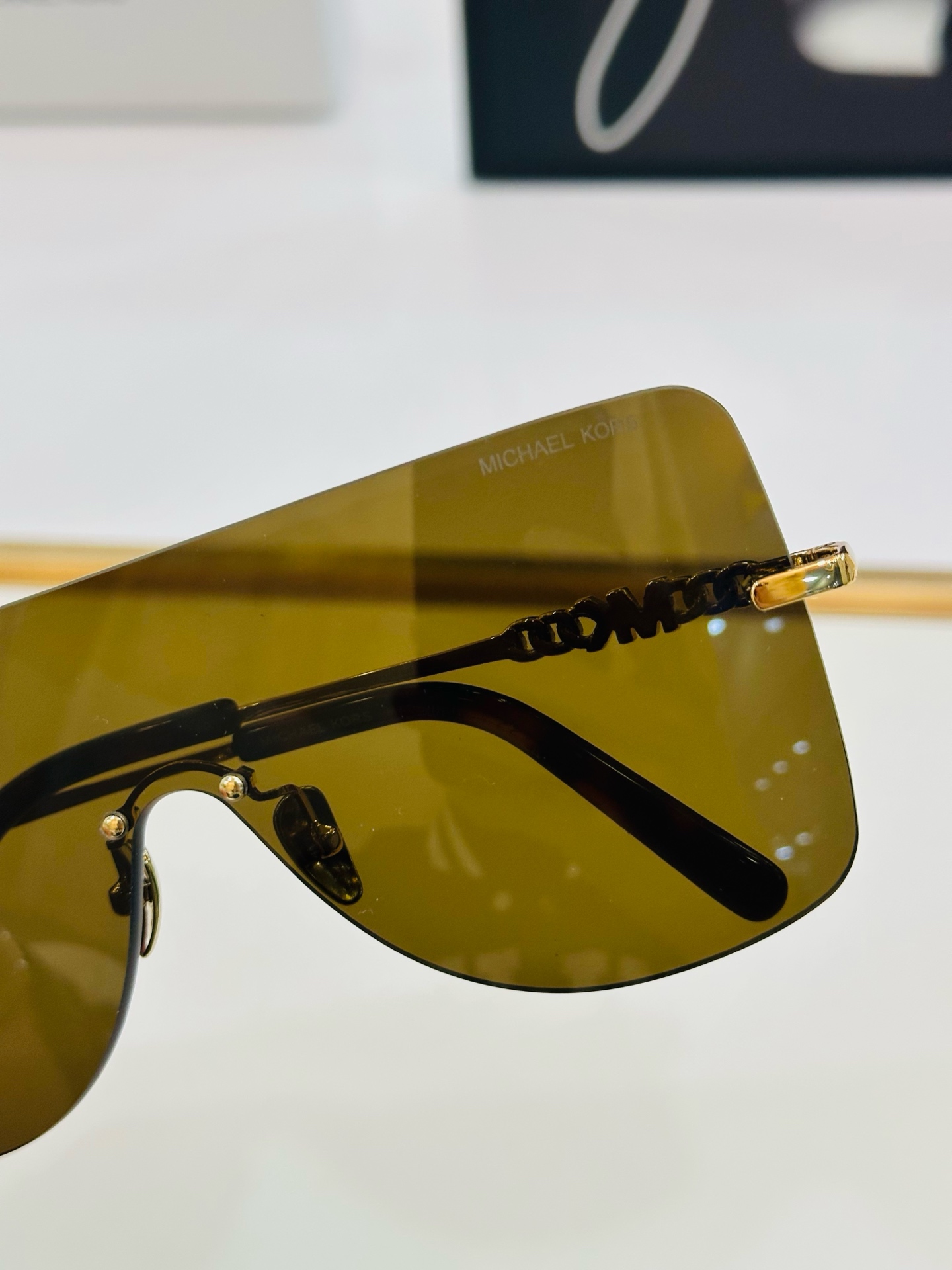 MICHAEL KORS MK1148  SIZE：137口0-140 官网款太阳镜 bm太阳镜 