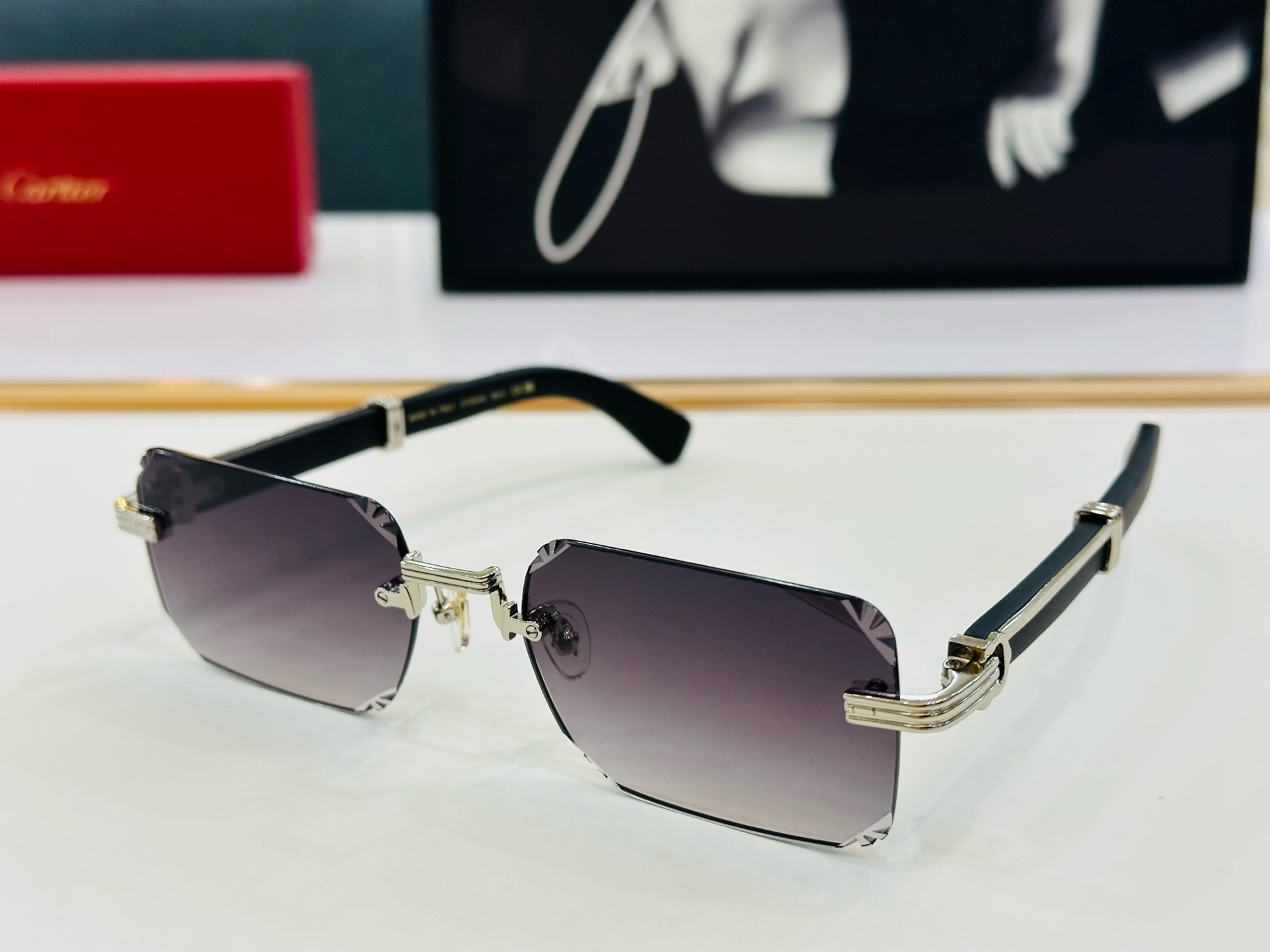 Cartie* 卡家 CT0534S 太阳镜 Size：59口20-145    工艺精湛气质十足！X男