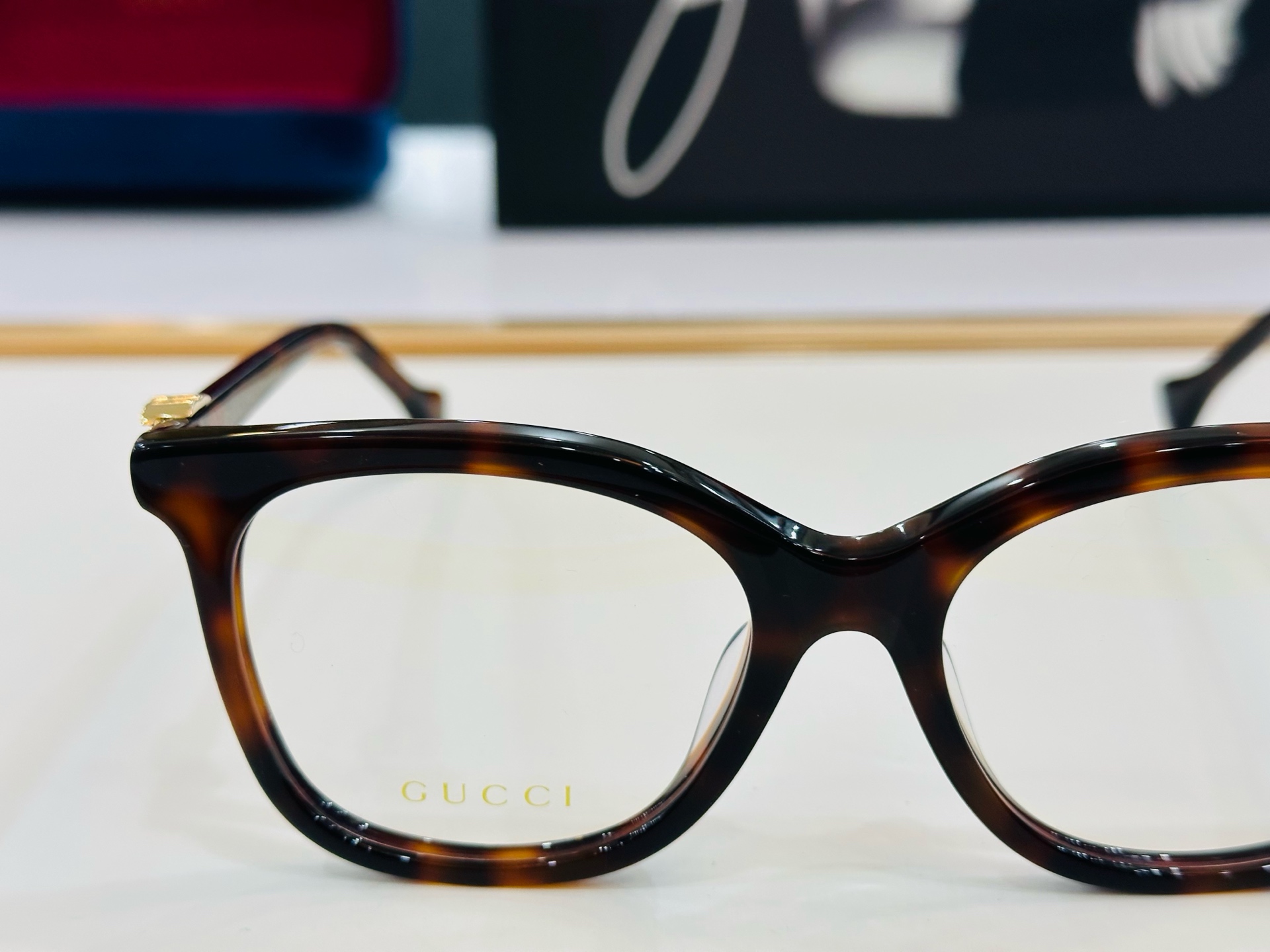 GUCC* 古家 GG1071SA 🐝🐝系列 Size：55口19-145   🍁🍁 E超绝品质太阳镜 