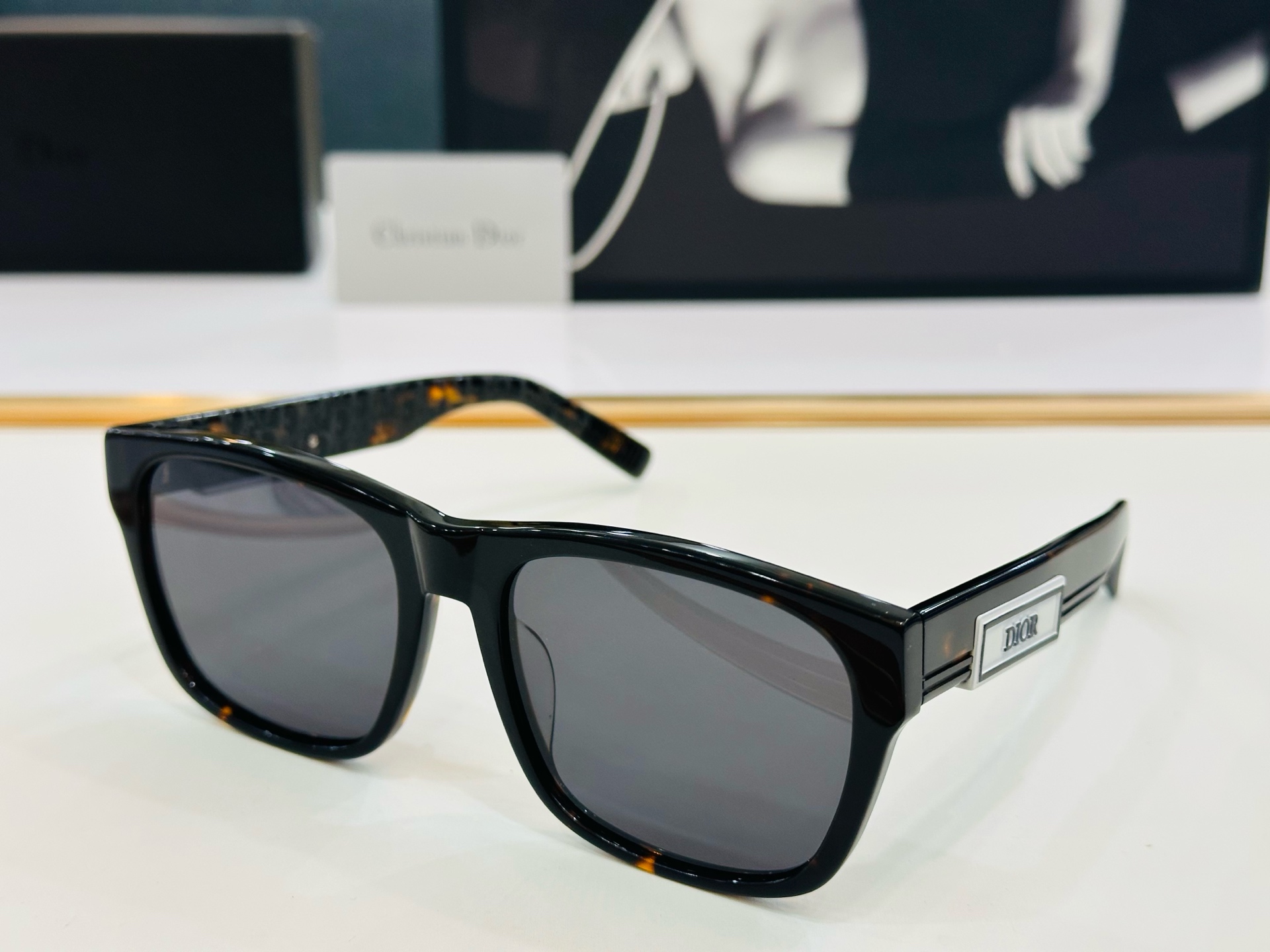 🔻🔻🔻DIO* 迪家 S2F Size：58口20-145 春夏款墨镜 😎🔆🔥🔥搭配镜腿精致 B官网款 