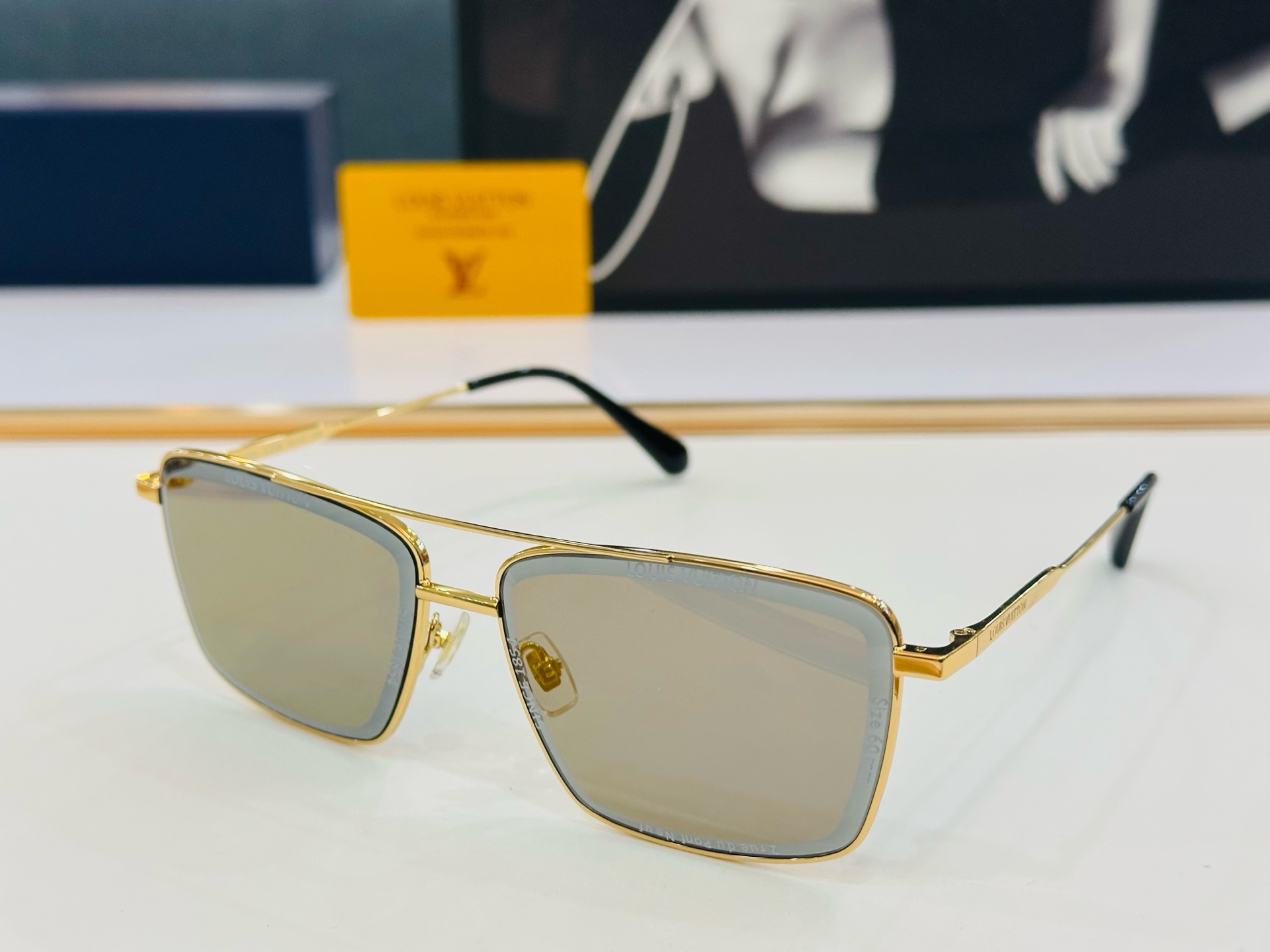 路易家 LOUIS *VUITON 原单高品质 Model Z2610U 高端货 Size：59口15-