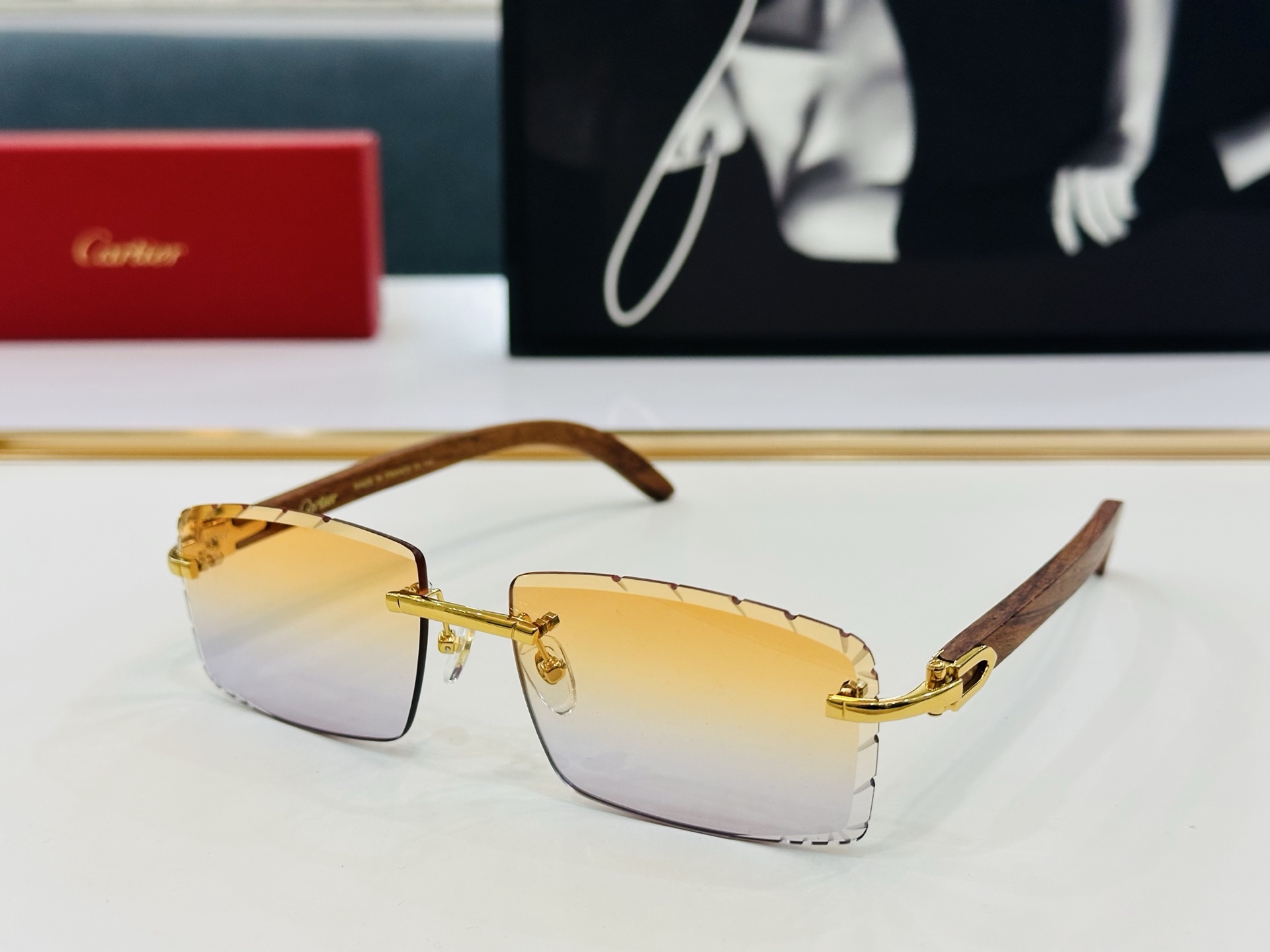 Cartie* 卡家 CT0243S 太阳镜 Size：59口16-140 工艺精湛气质十足！S男女同款