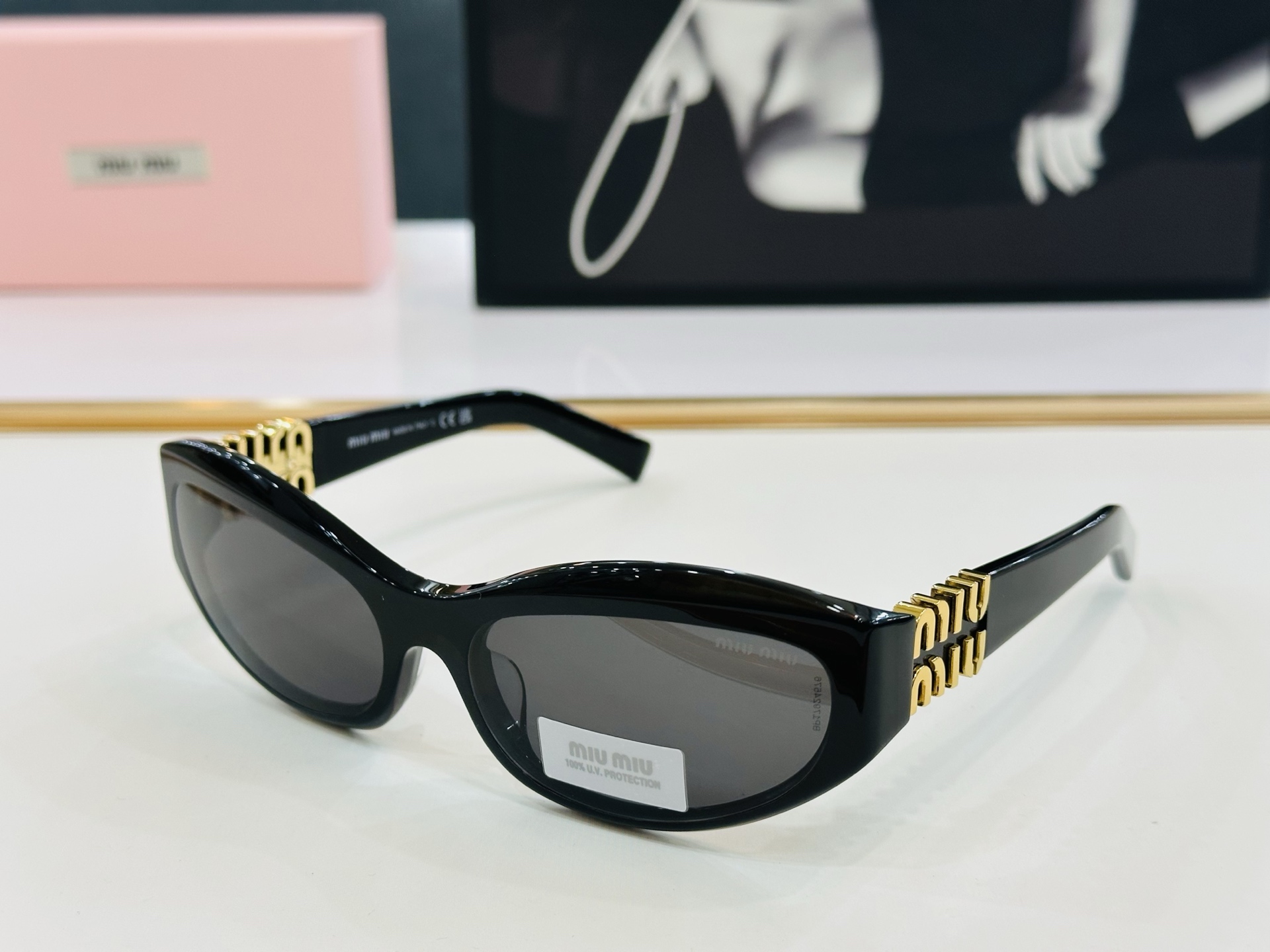 🆕 谬家 SMU14ZS Size：59口17-130 🌺🌺 玫瑰闪电 时尚靓丽 得意得意微笑 B独具品