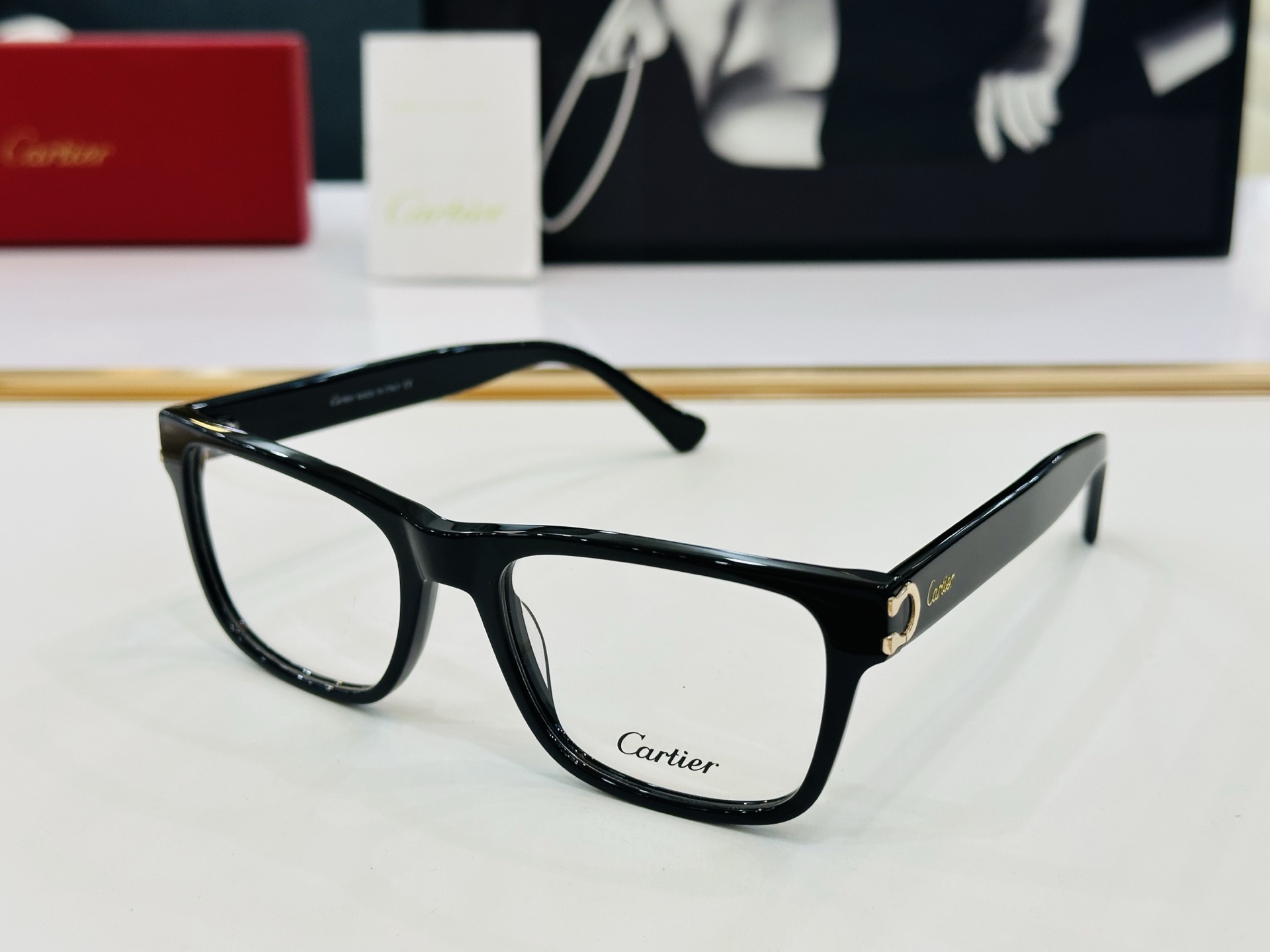 NO:242055,Cartier-Car Home CT00037 Size54 19- No face-selective simple and elegant fashion and casual H small frame glasses sunglasses, glasses, cartier19860909Cartier-卡家 CT00037 Size54口19- 不挑脸型 简约大气 时尚休闲 H 小框型 眼镜墨镜太阳镜,眼镜,cartier,glasses
