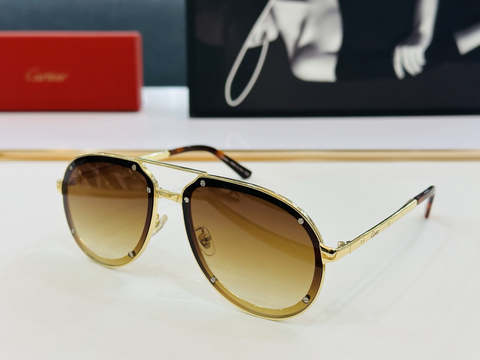 Cartier 卡家 MODEL CT0195S  Size：60口17-140   经典太阳眼镜，开车