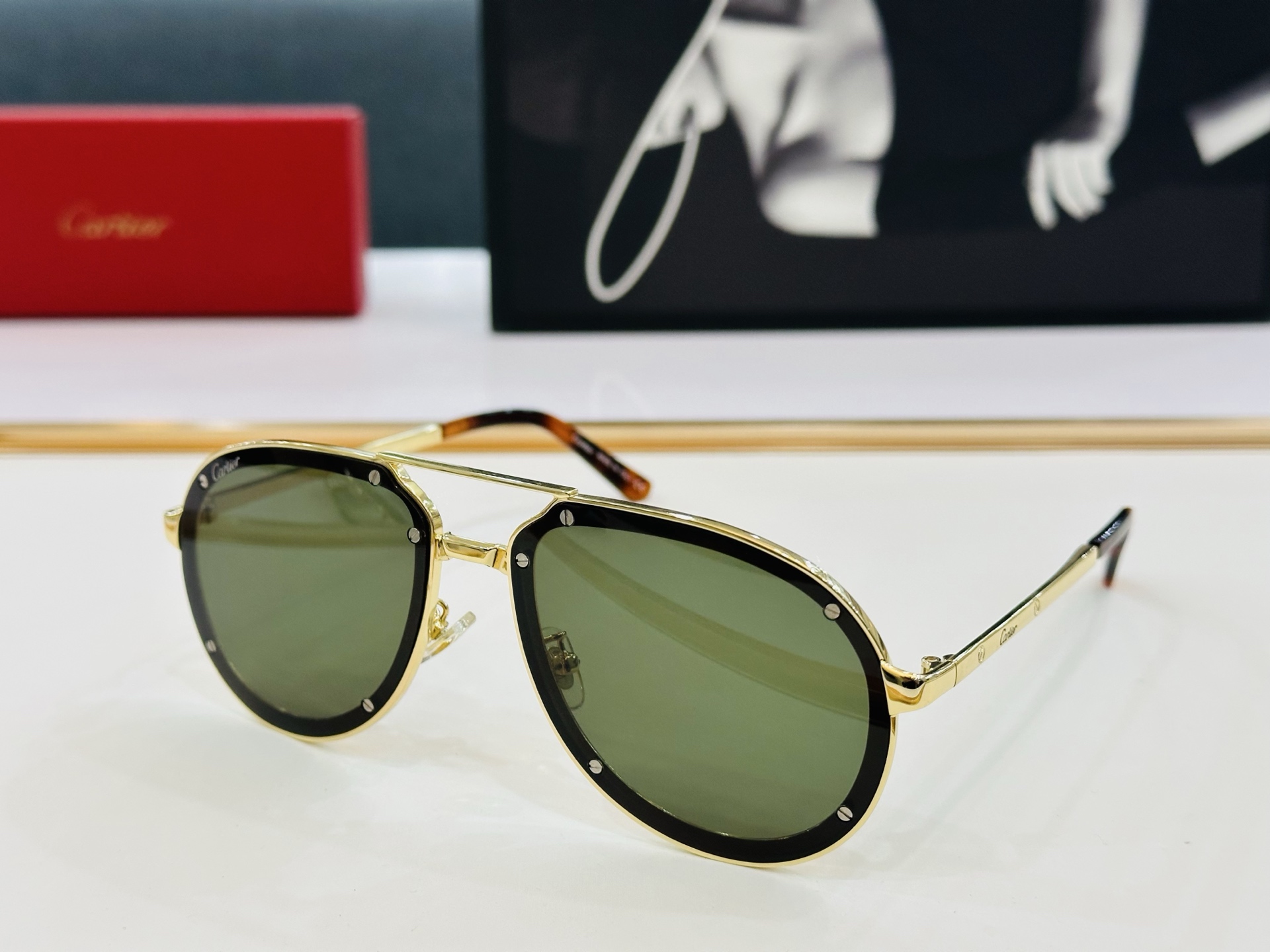 Cartier 卡家 MODEL CT0195S  Size：60口17-140   经典太阳眼镜，开车