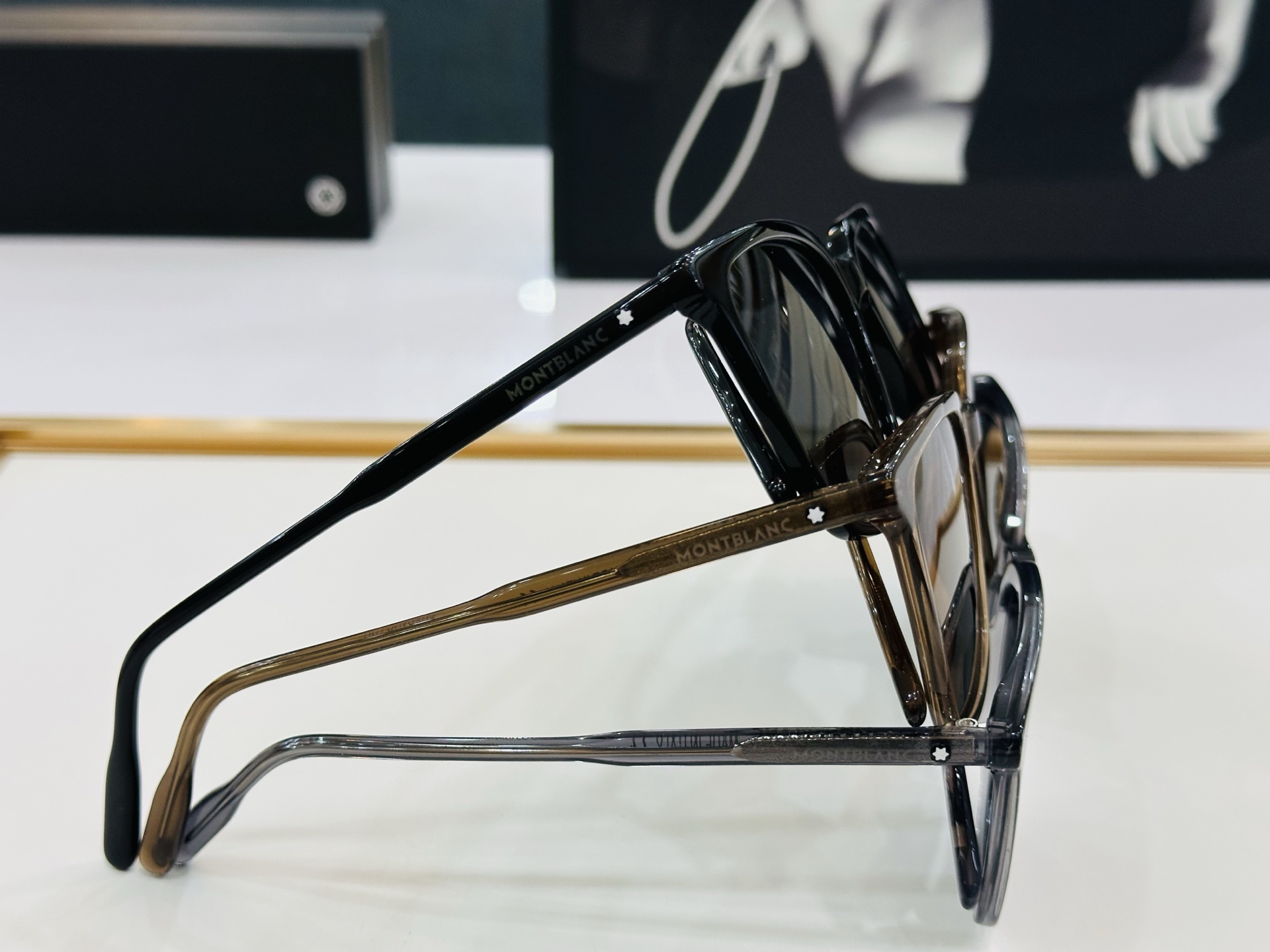 MB0084SK Size：56口18-145  🌤万宝龙 品质做工稳实多色可选 E太阳镜 