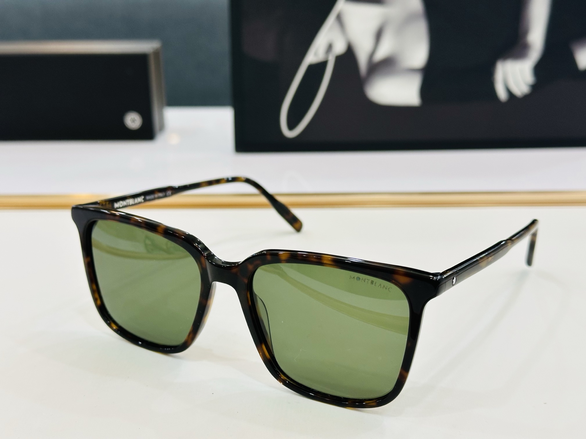 MB0084SK Size：56口18-145  🌤万宝龙 品质做工稳实多色可选 E太阳镜 