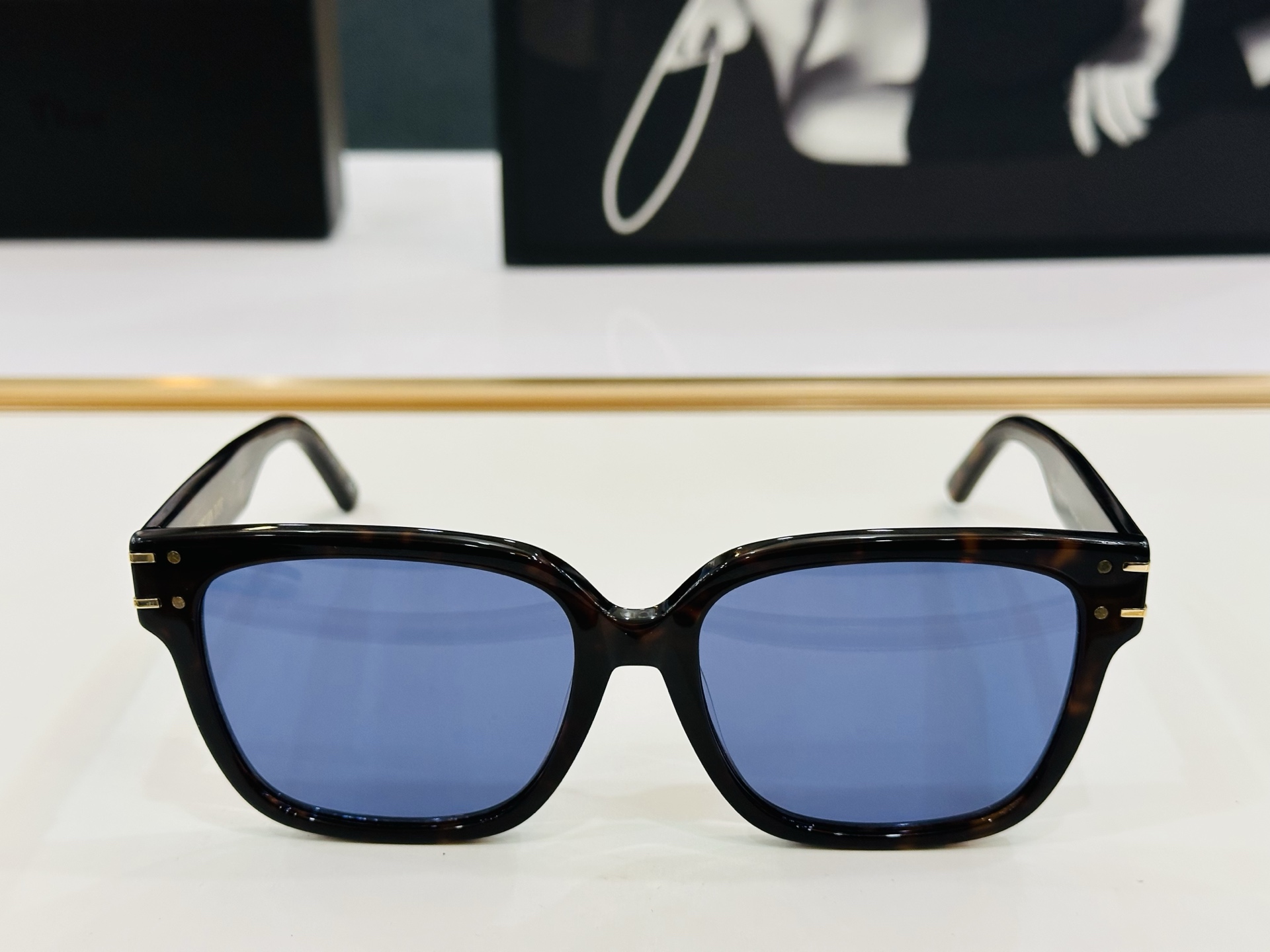 🔻🔻🔻DIO* 迪家 CDICON S7F Size：58口18-140  春夏款墨镜 😎🔆🔥🔥搭配镜腿