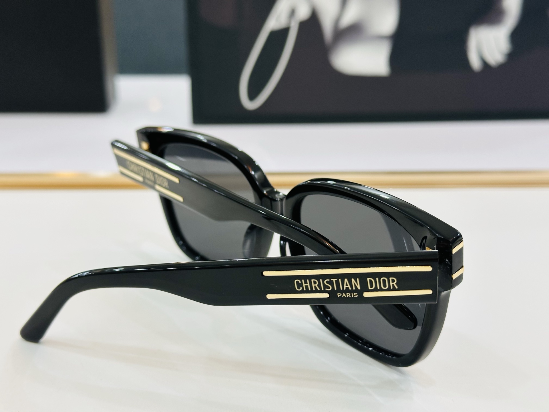 🔻🔻🔻DIO* 迪家 CDICON S7F Size：58口18-140  春夏款墨镜 😎🔆🔥🔥搭配镜腿