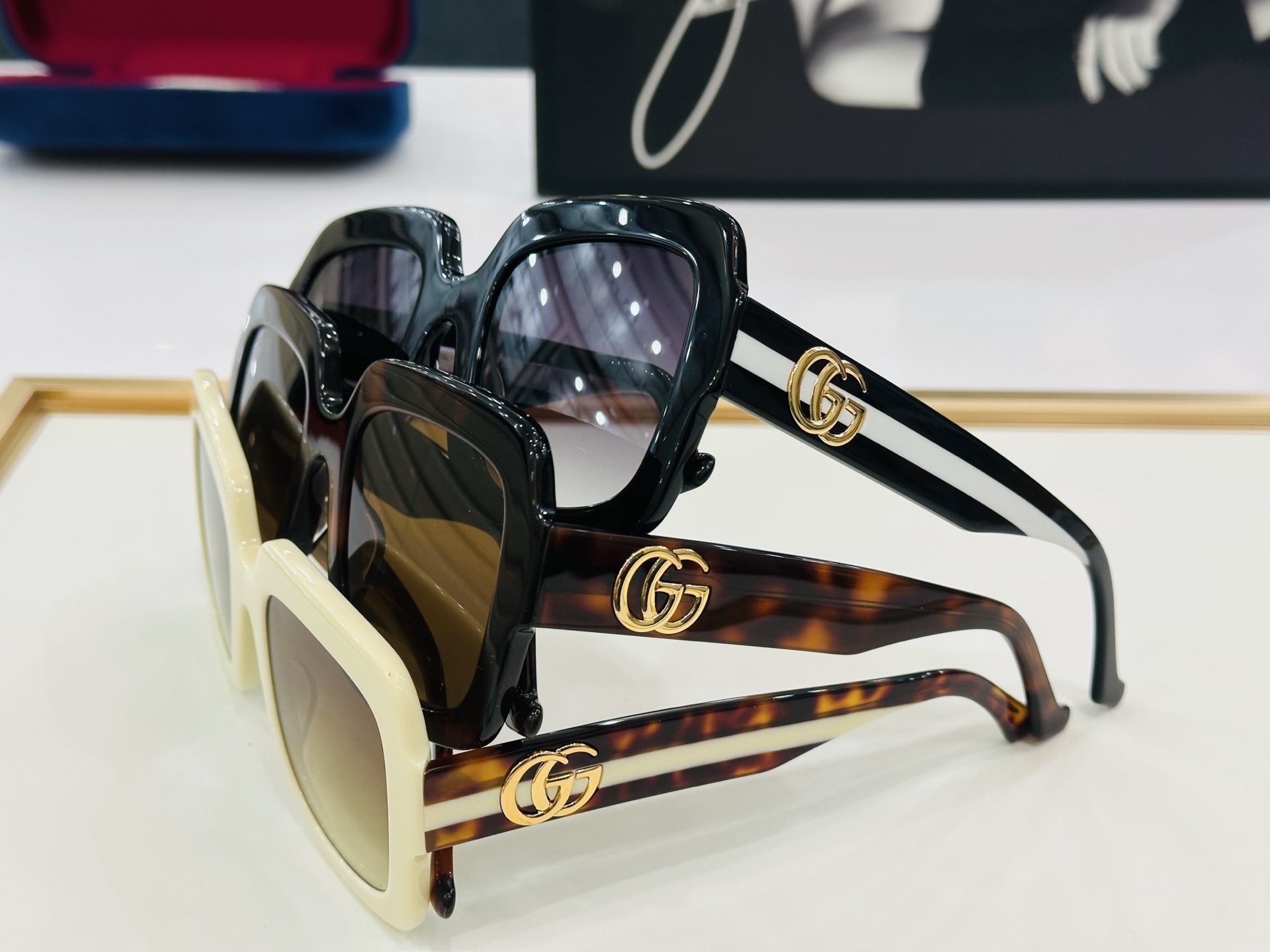 GUCC* 古家 GG1547S 🐝🐝系列 Size：52口24-145  🍁🍁b超绝品质 太阳镜🔥 