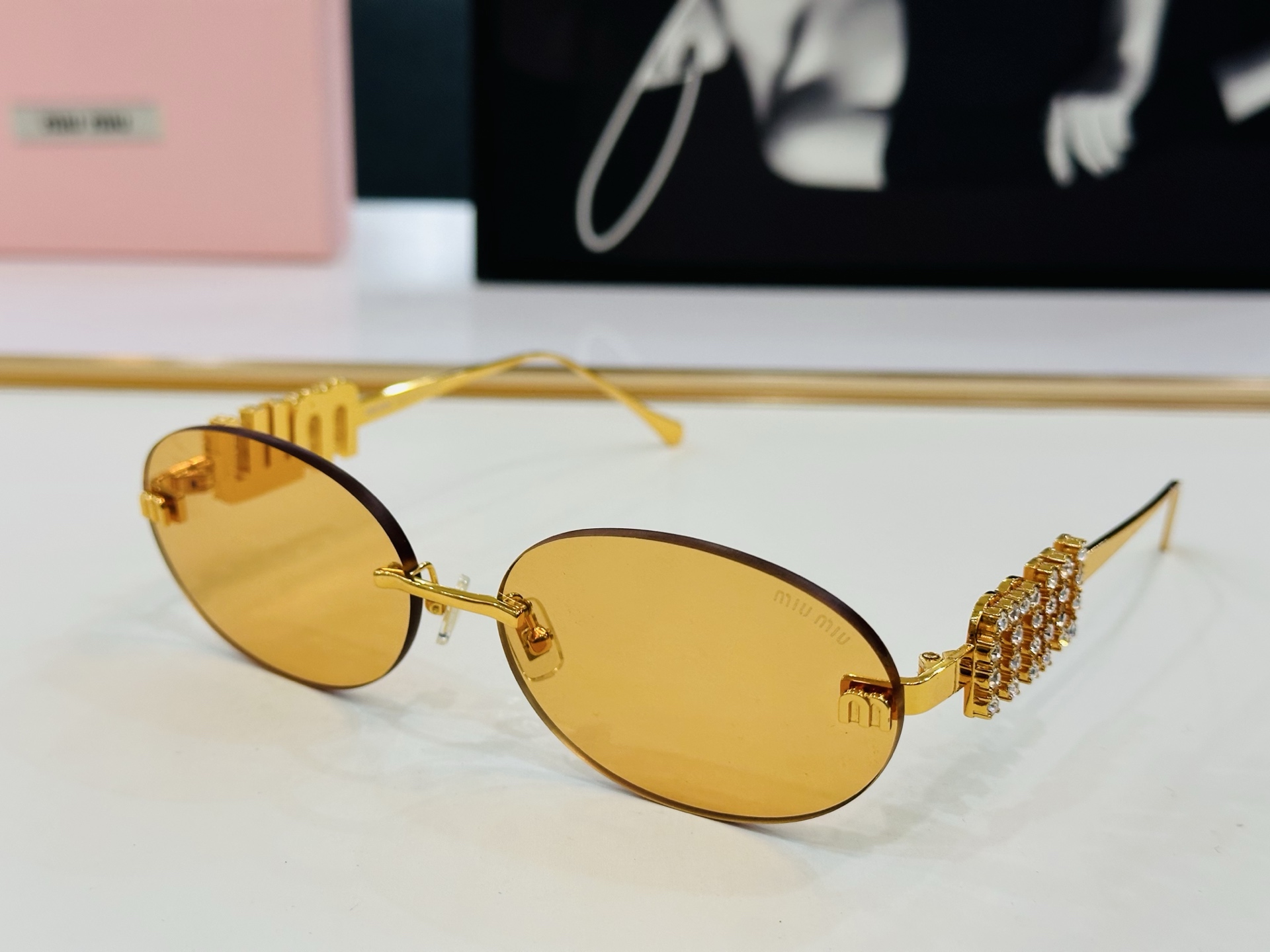 🆕 谬家 SMU5693TS Size：60口18-145 🌺🌺 玫瑰闪电 时尚靓丽 得意得意微笑 qj